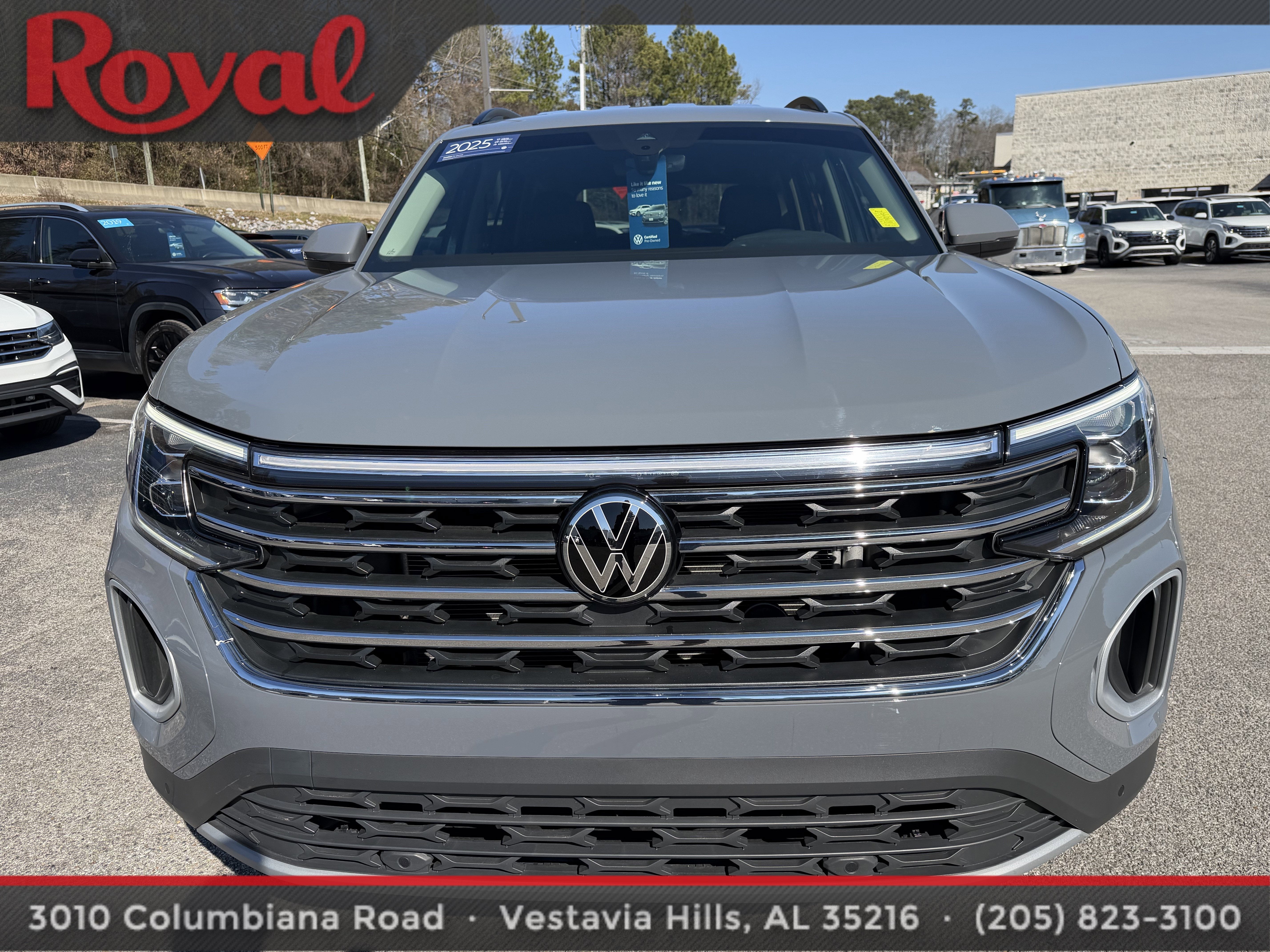 2025 Volkswagen Atlas 2.0T SE w/Technology