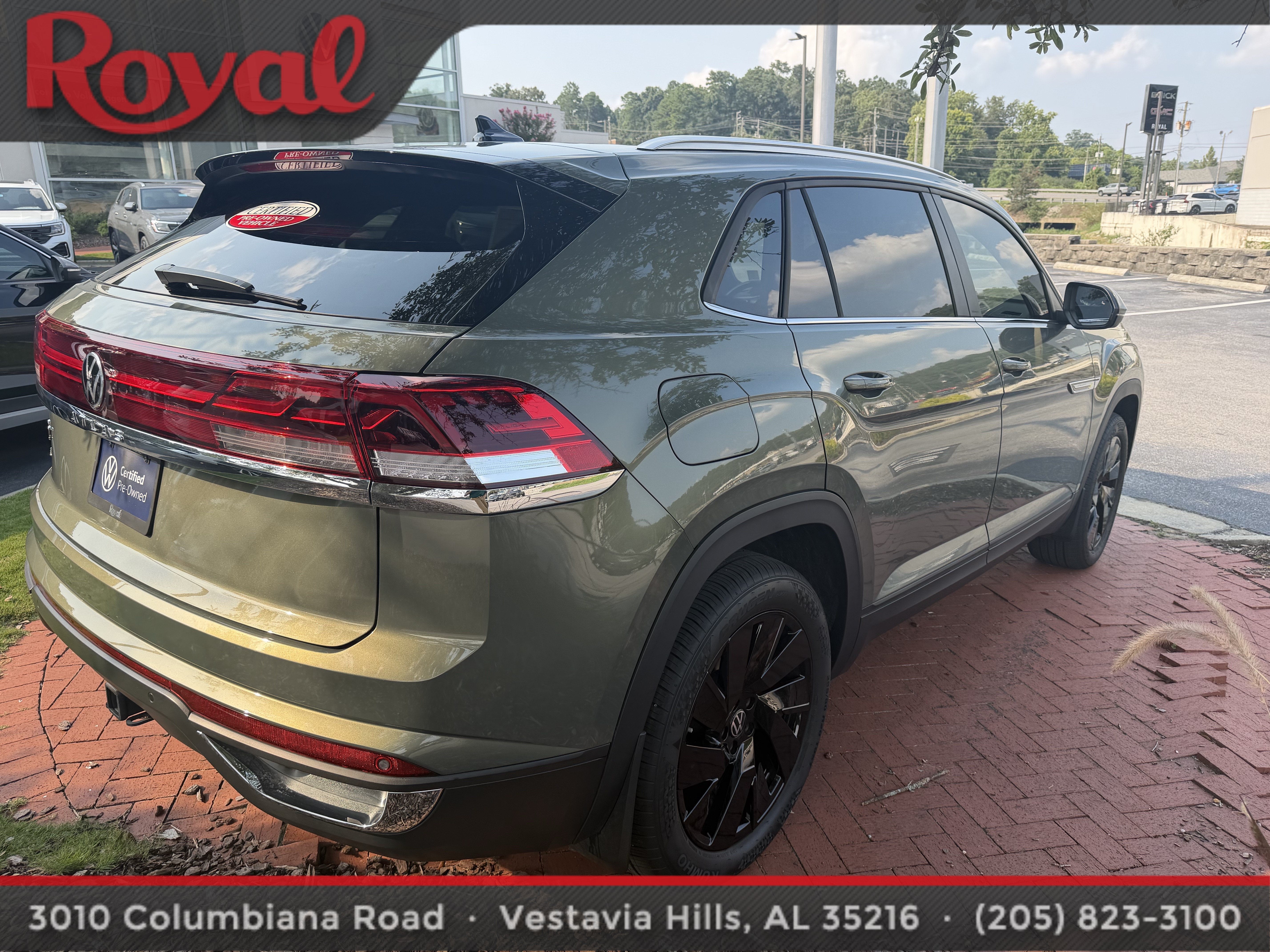 2026 Volkswagen Atlas Cross Sport 2.0T SE w/Technology