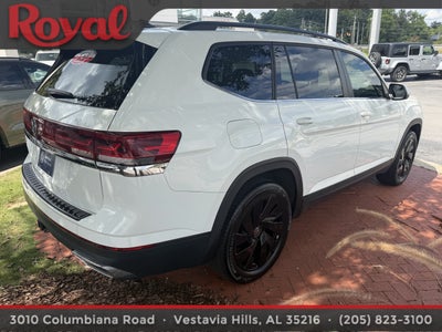 2024 Volkswagen Atlas 2.0T SE w/Technology
