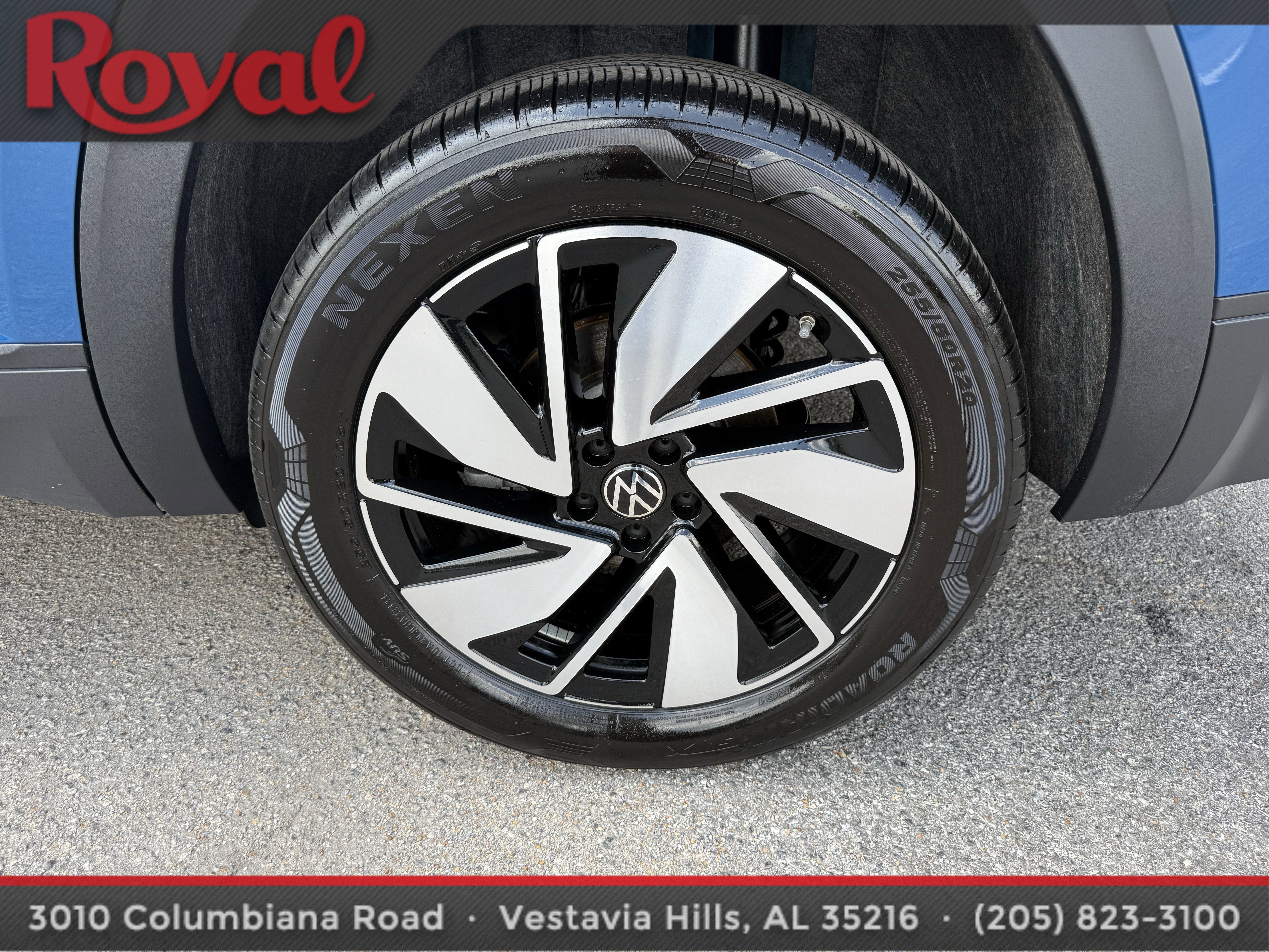 2025 Volkswagen Atlas 2.0T SE w/Technology