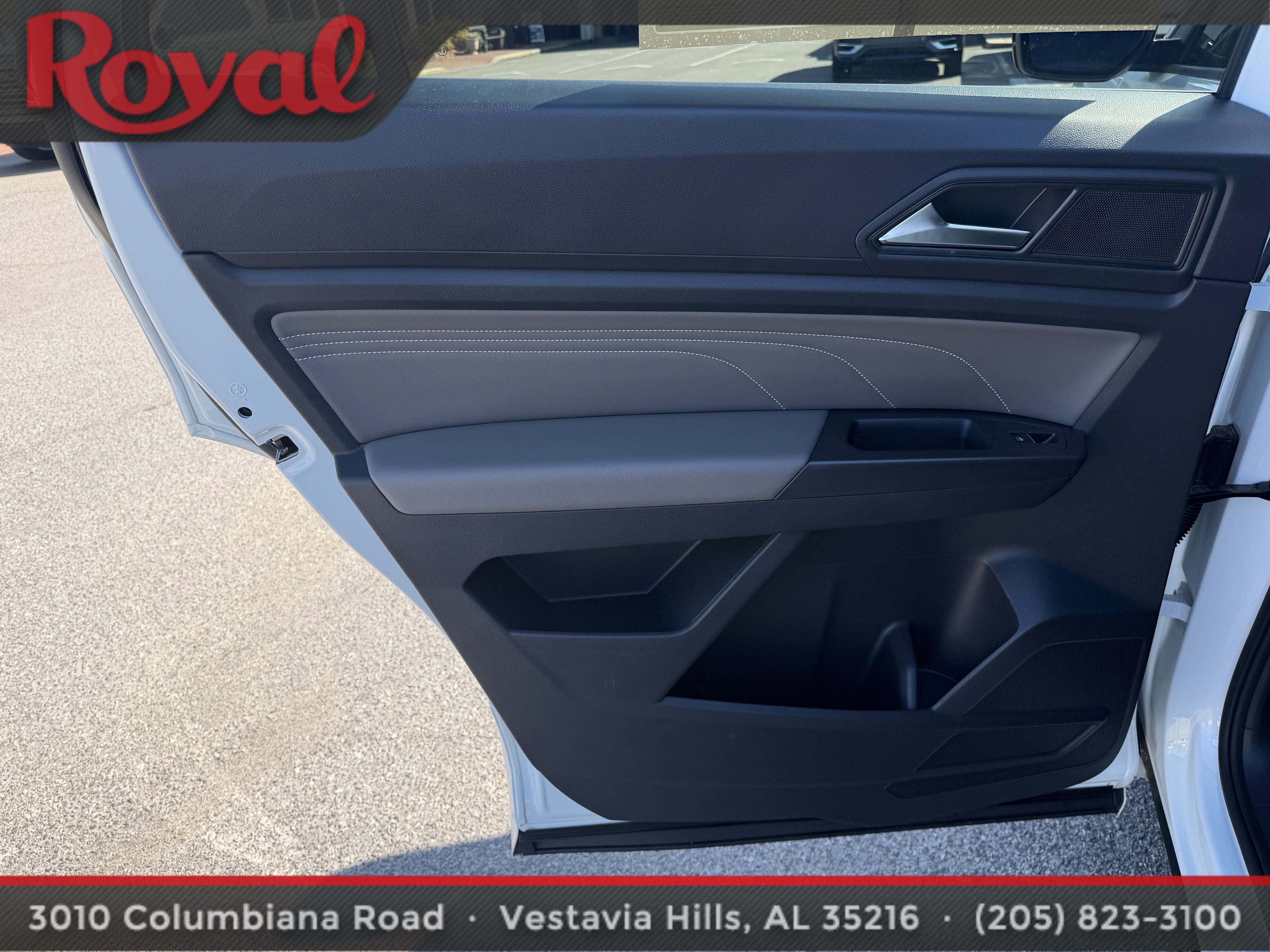 2023 Volkswagen Atlas Cross Sport 2.0T SEL R-Line Black