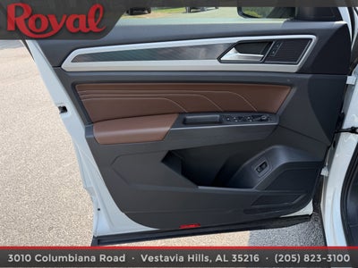 2023 Volkswagen Atlas 3.6L V6 SEL R-Line Black