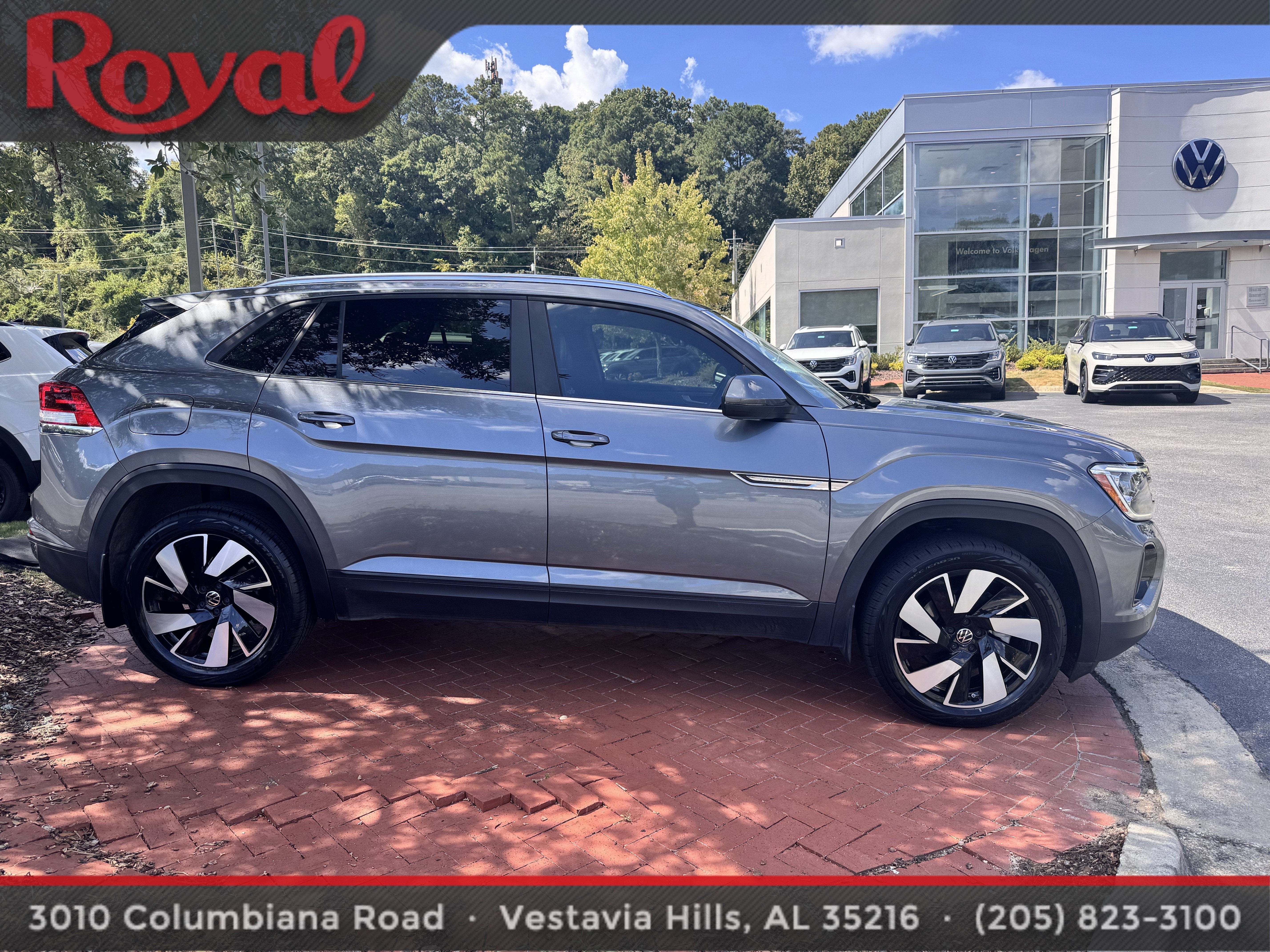 2024 Volkswagen Atlas Cross Sport 2.0T SE w/Technology