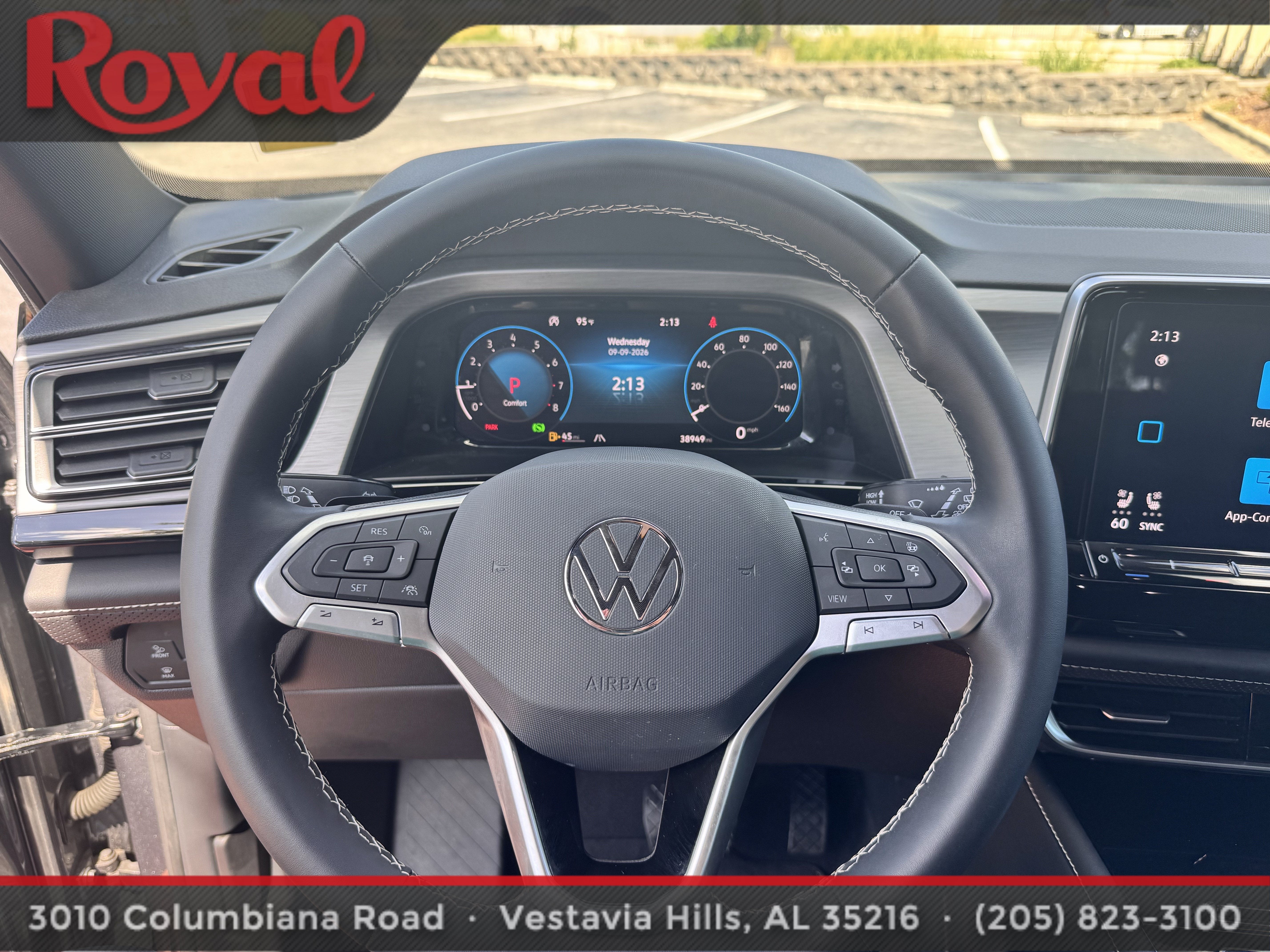 2024 Volkswagen Atlas Cross Sport 2.0T SE w/Technology