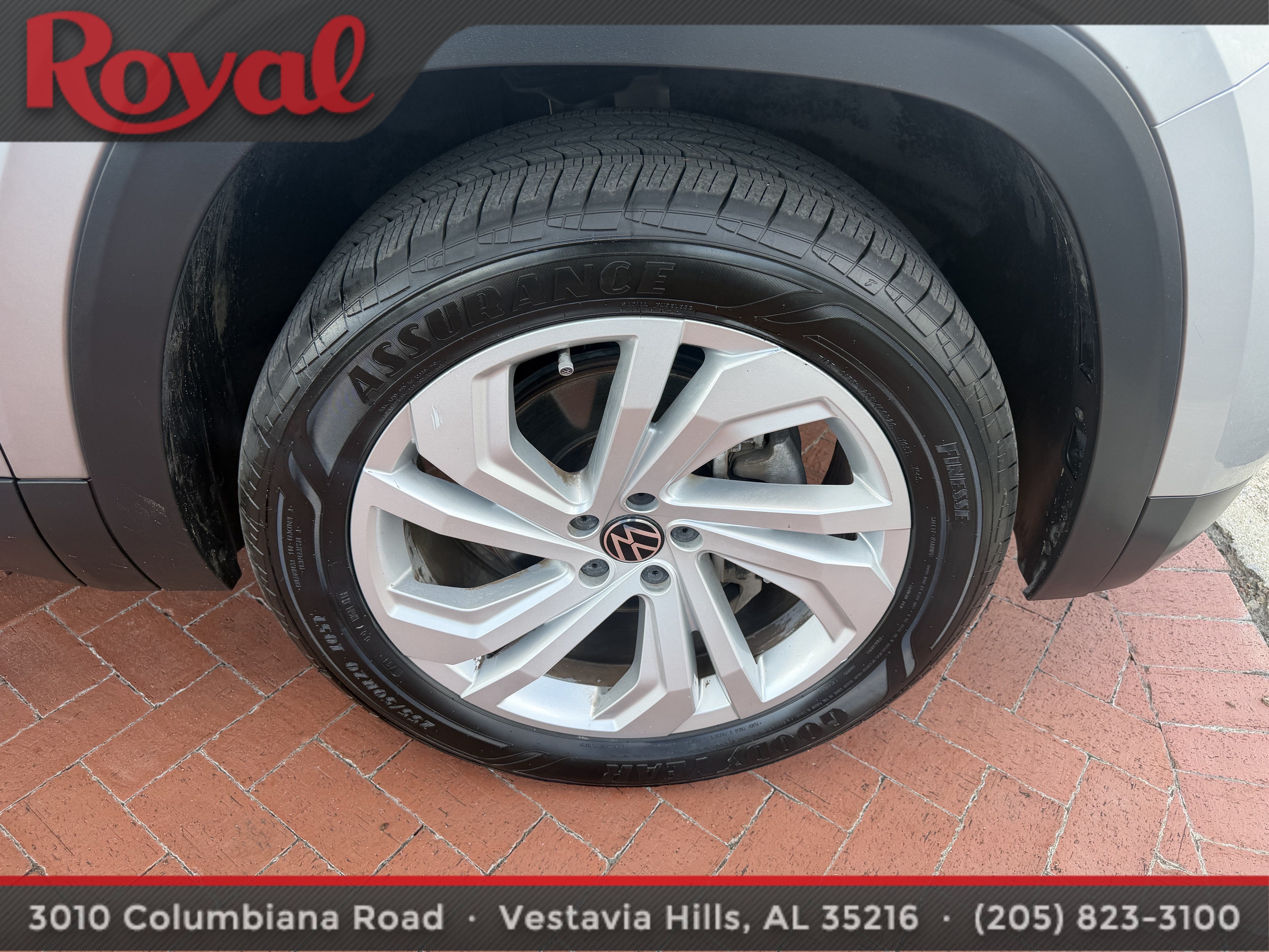 2023 Volkswagen Atlas 3.6L V6 SE w/Technology