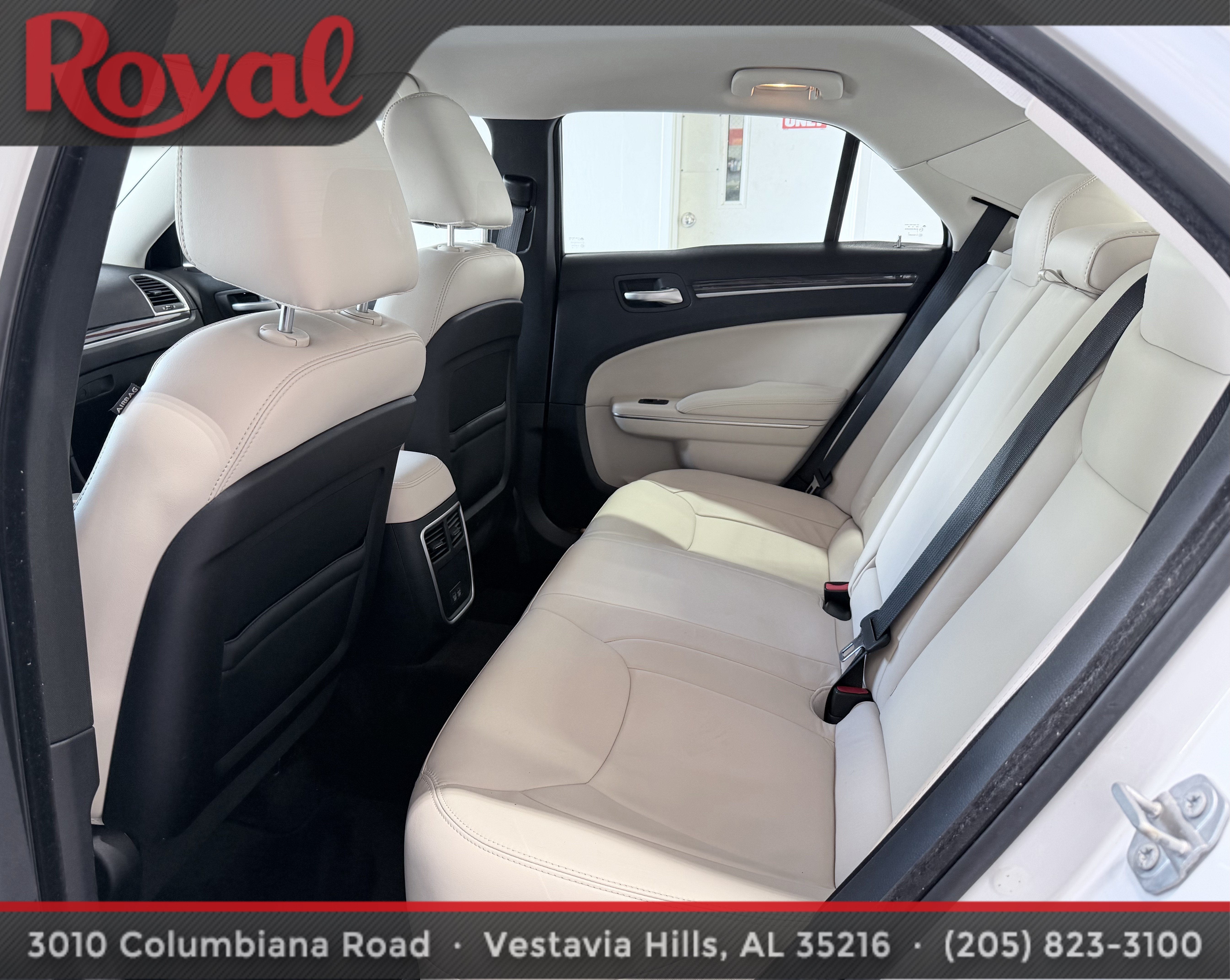 2017 Chrysler 300 Limited