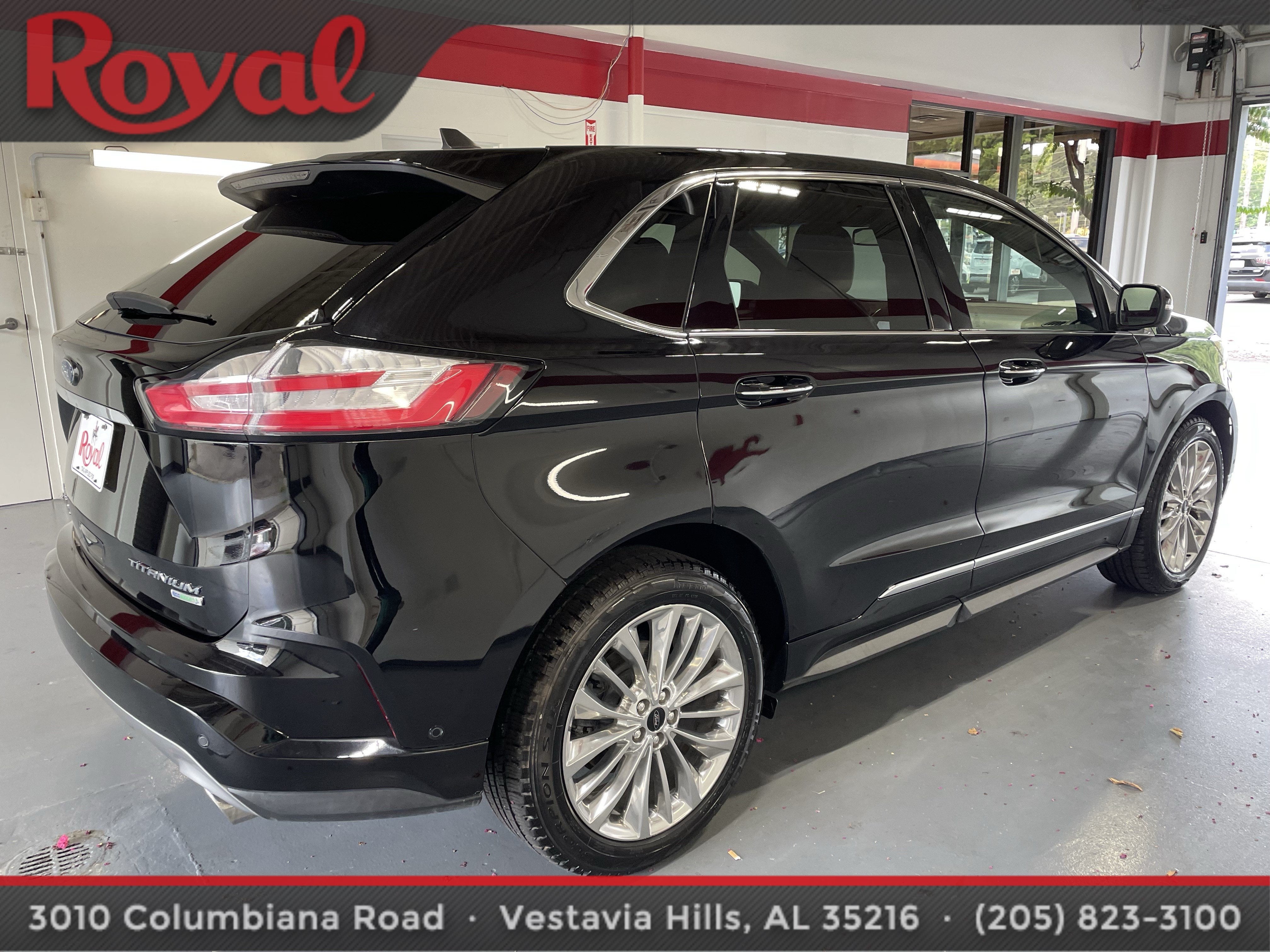 2020 Ford Edge Titanium