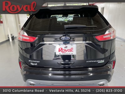 2020 Ford Edge Titanium