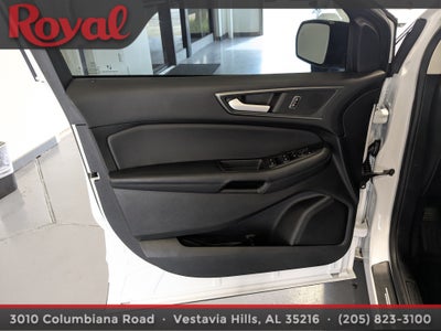 2023 Ford Edge SE