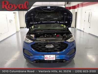2022 Ford Edge SE