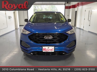 2022 Ford Edge SE