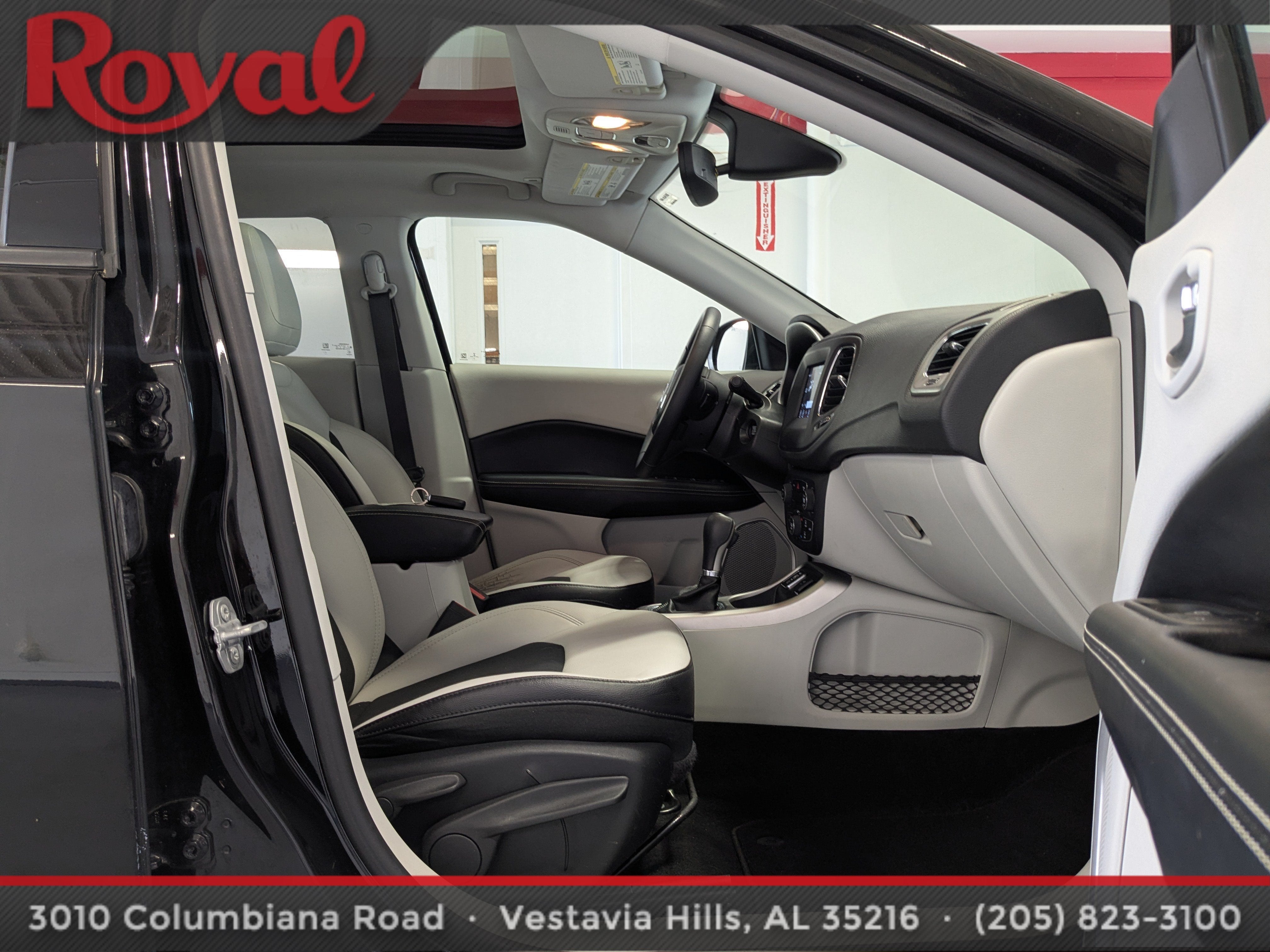 2019 Jeep Compass Latitude w/Sun/Wheel Pkg