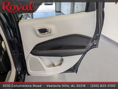2019 Jeep Compass Latitude w/Sun/Wheel Pkg