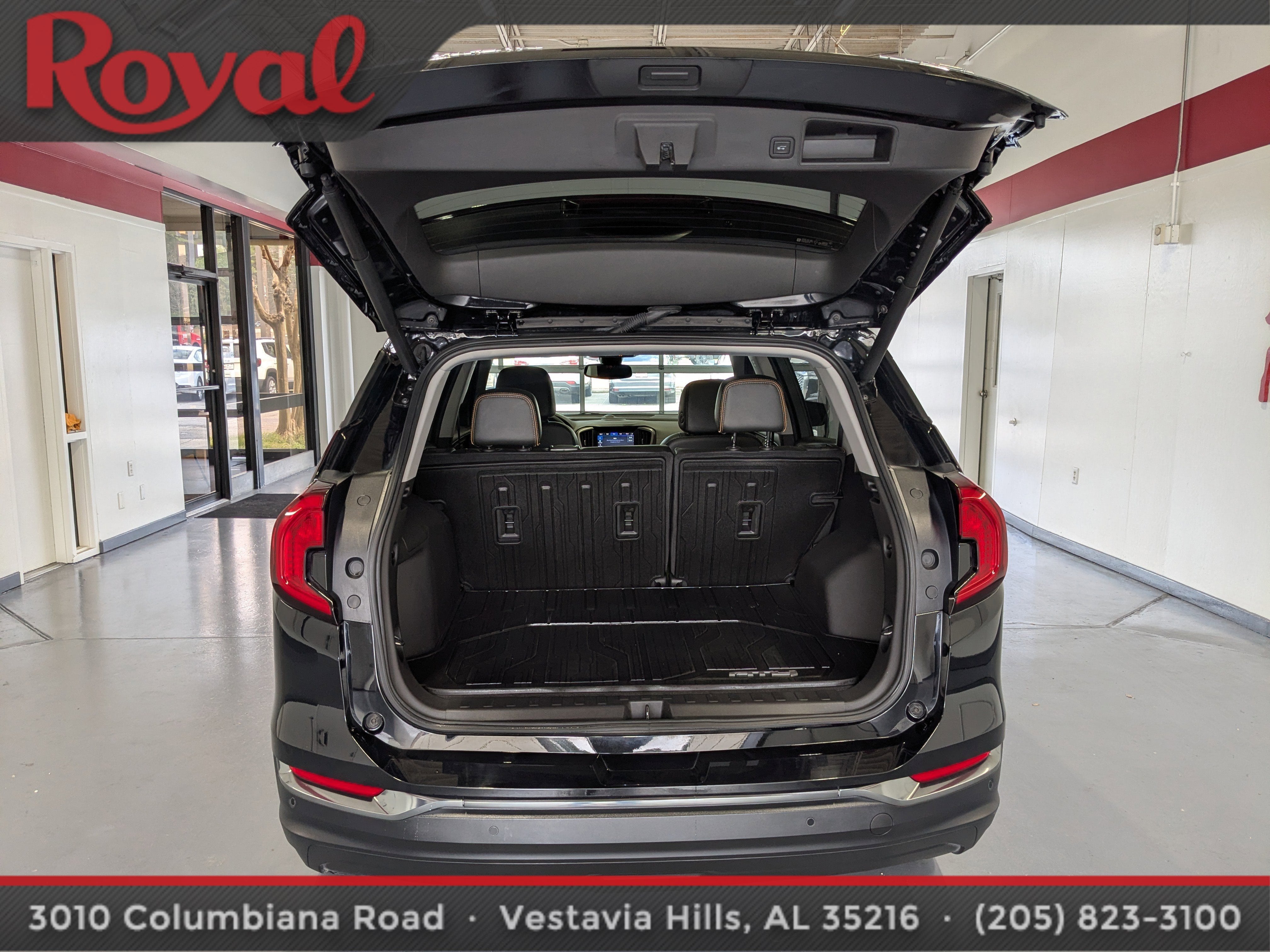 2023 GMC Terrain AT4