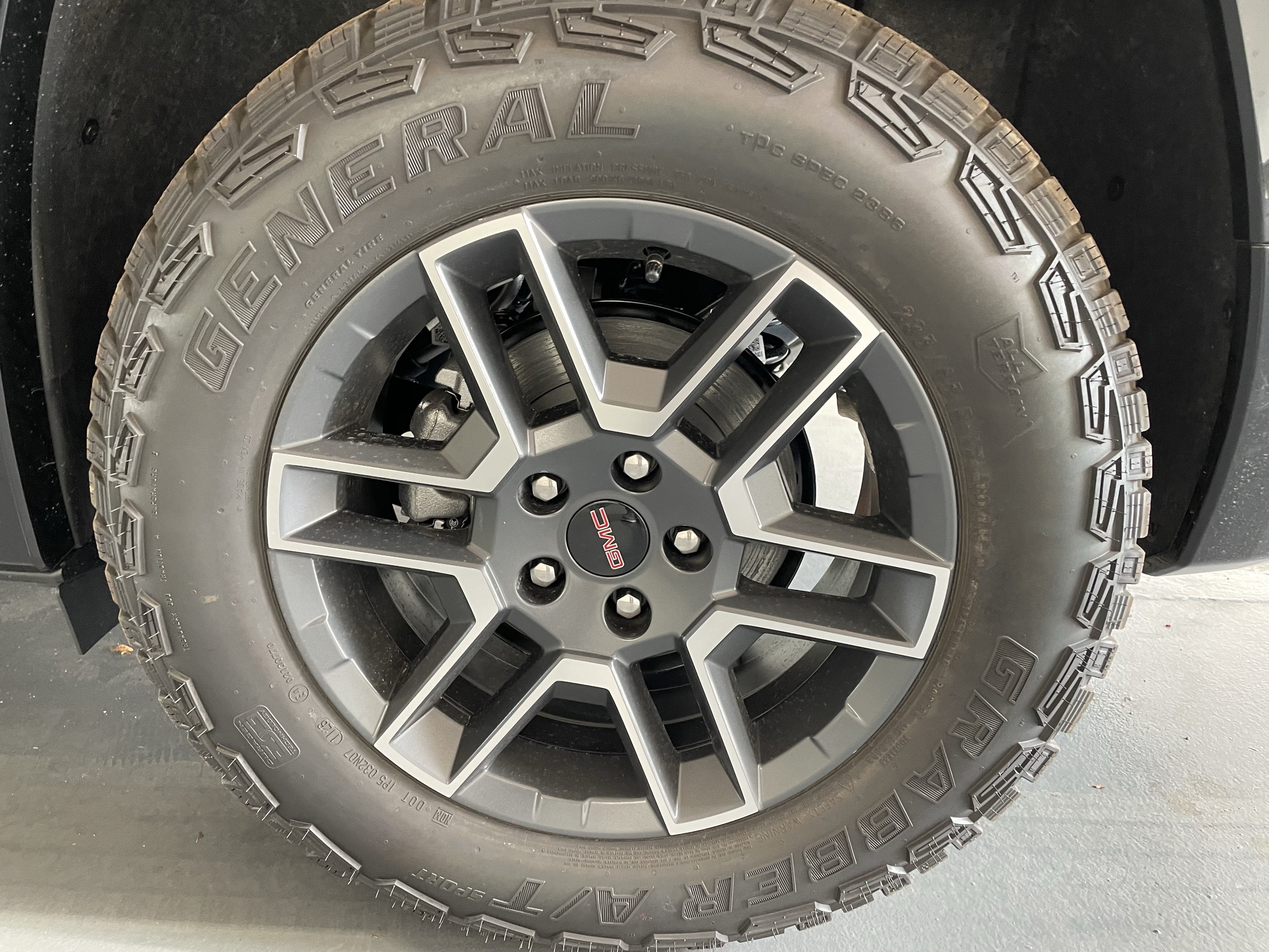 2026 GMC Terrain AT4