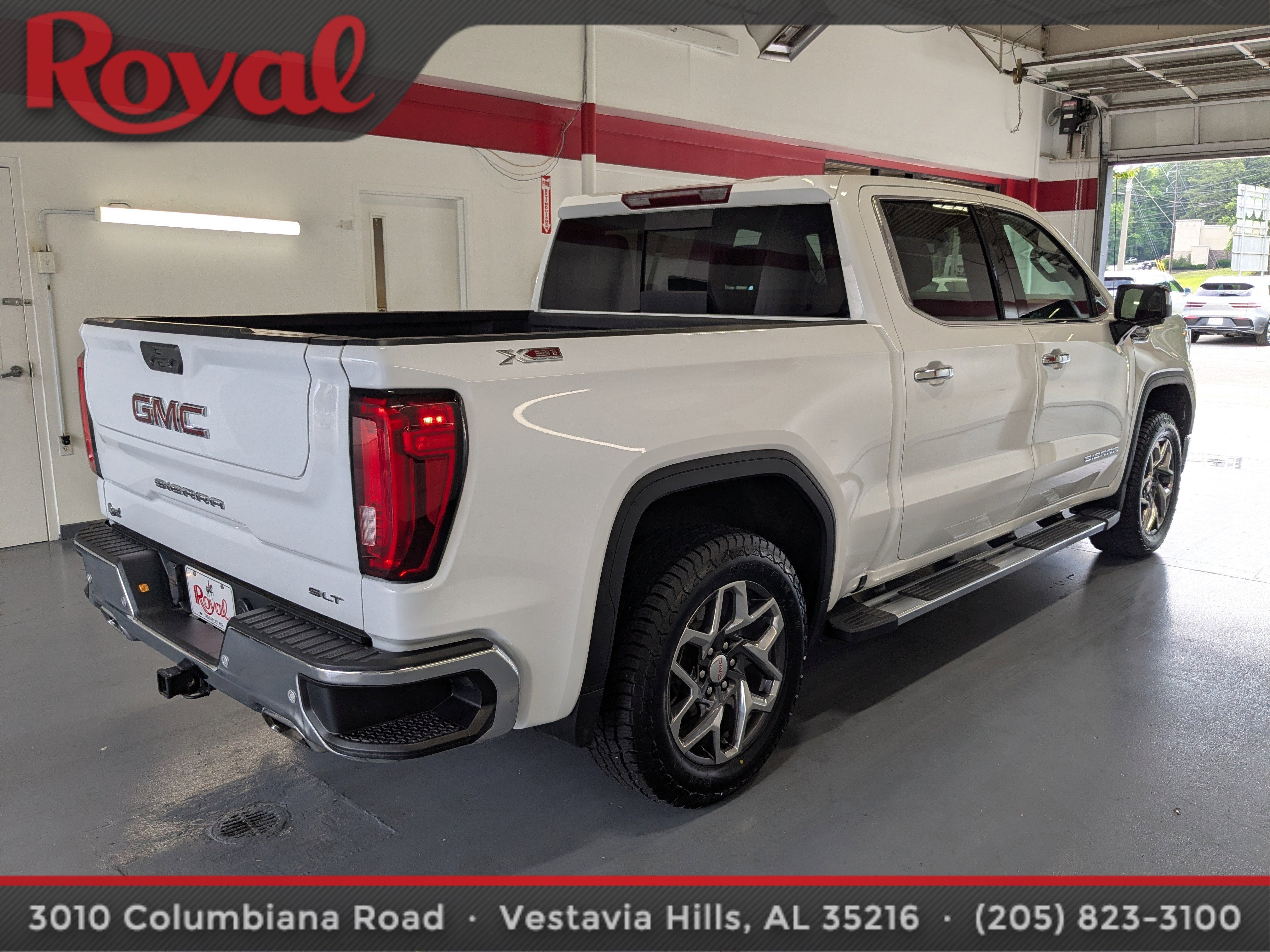 2024 GMC Sierra 1500 SLT