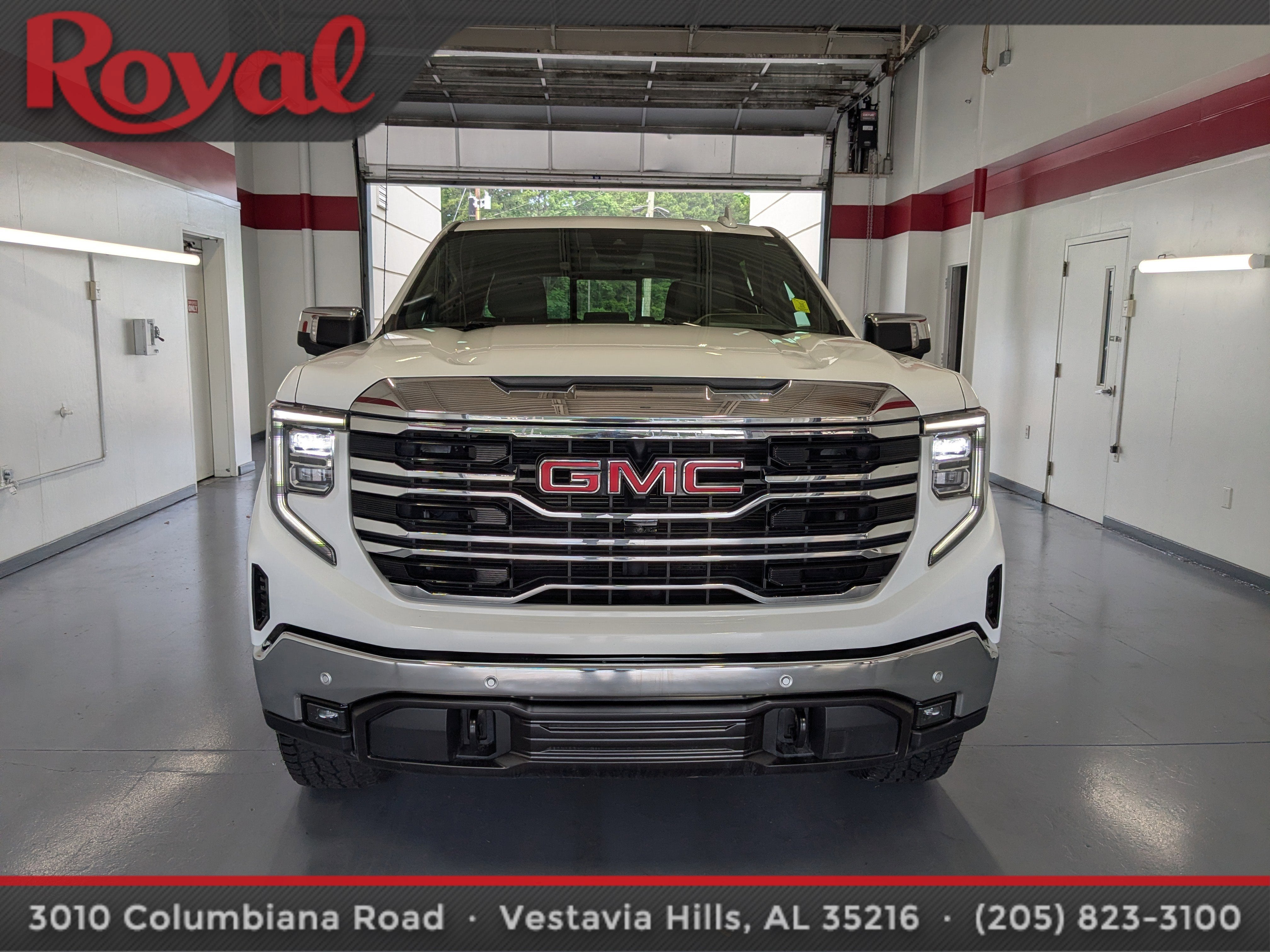 2024 GMC Sierra 1500 SLT