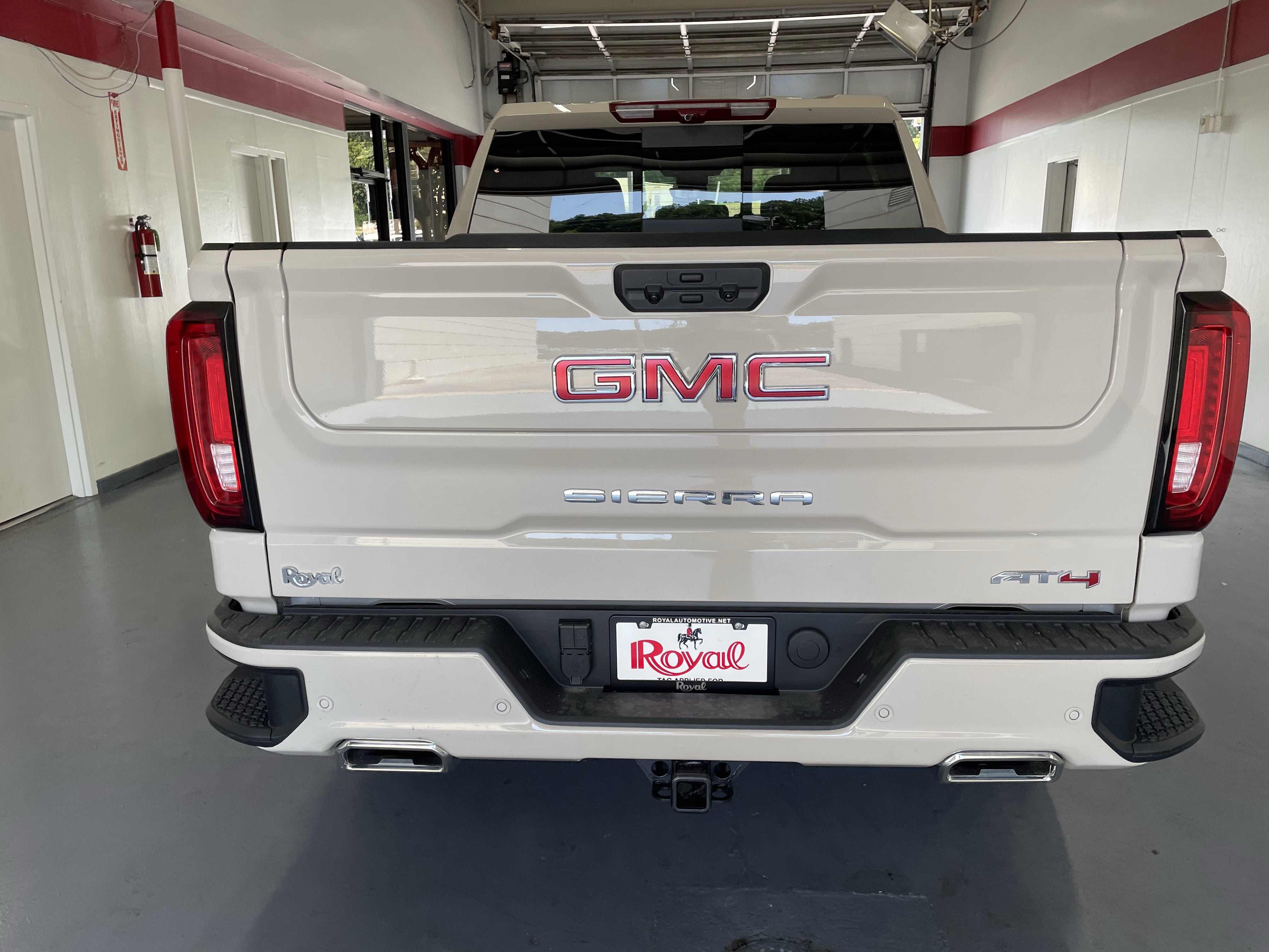 2026 GMC Sierra 1500 AT4