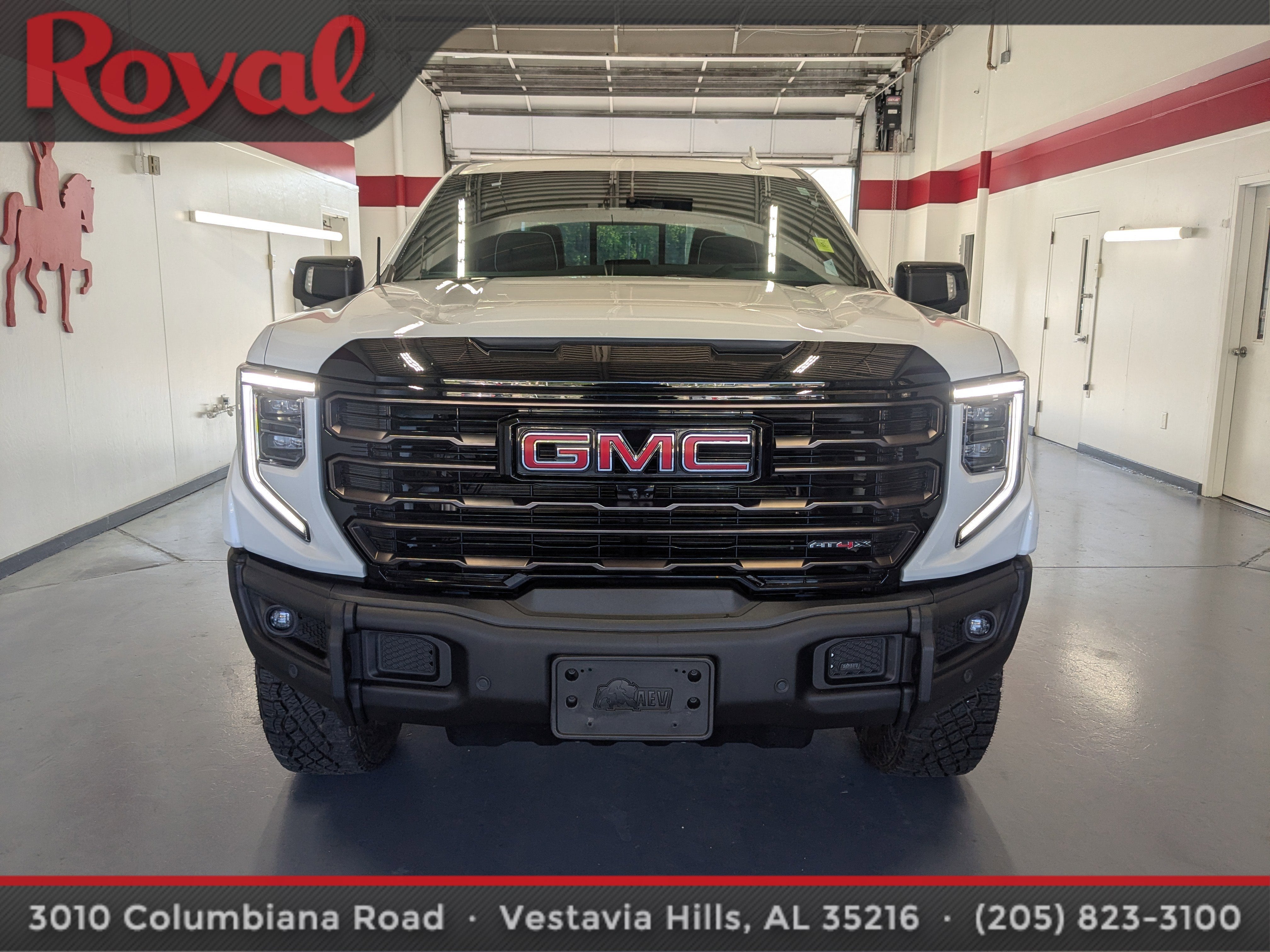 2025 GMC Sierra 1500 AT4X
