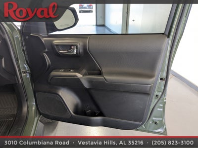 2022 Toyota Tacoma 4WD SR