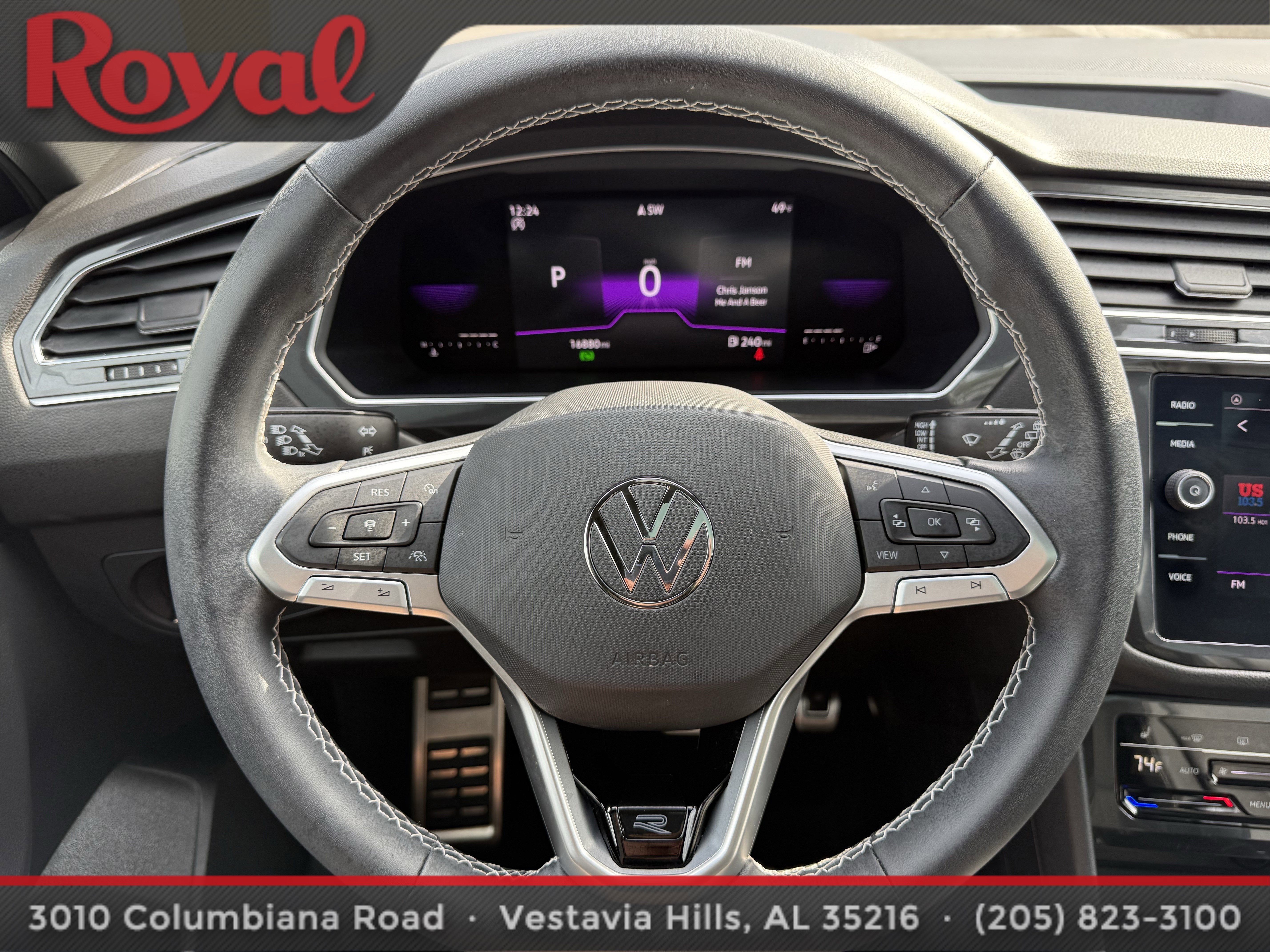 2023 Volkswagen Tiguan SE R-Line Black