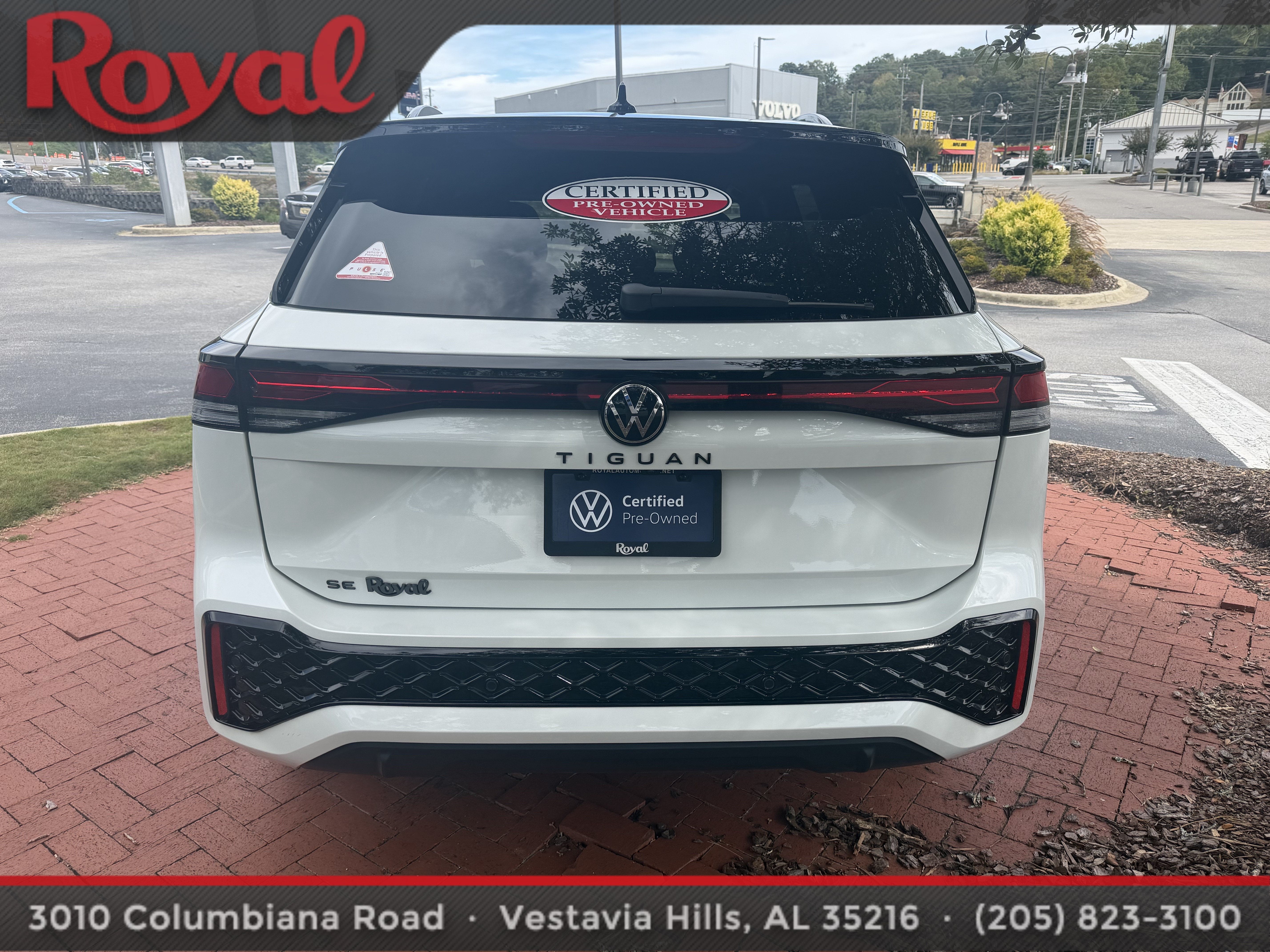 2026 Volkswagen Tiguan SE R-Line Black