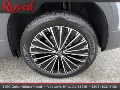 2025 Volkswagen Taos SE