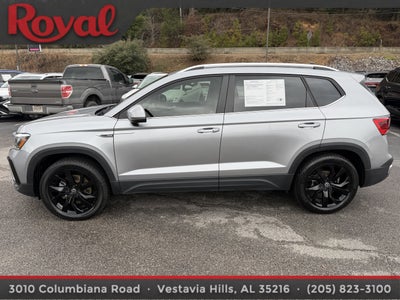 2023 Volkswagen Taos SE