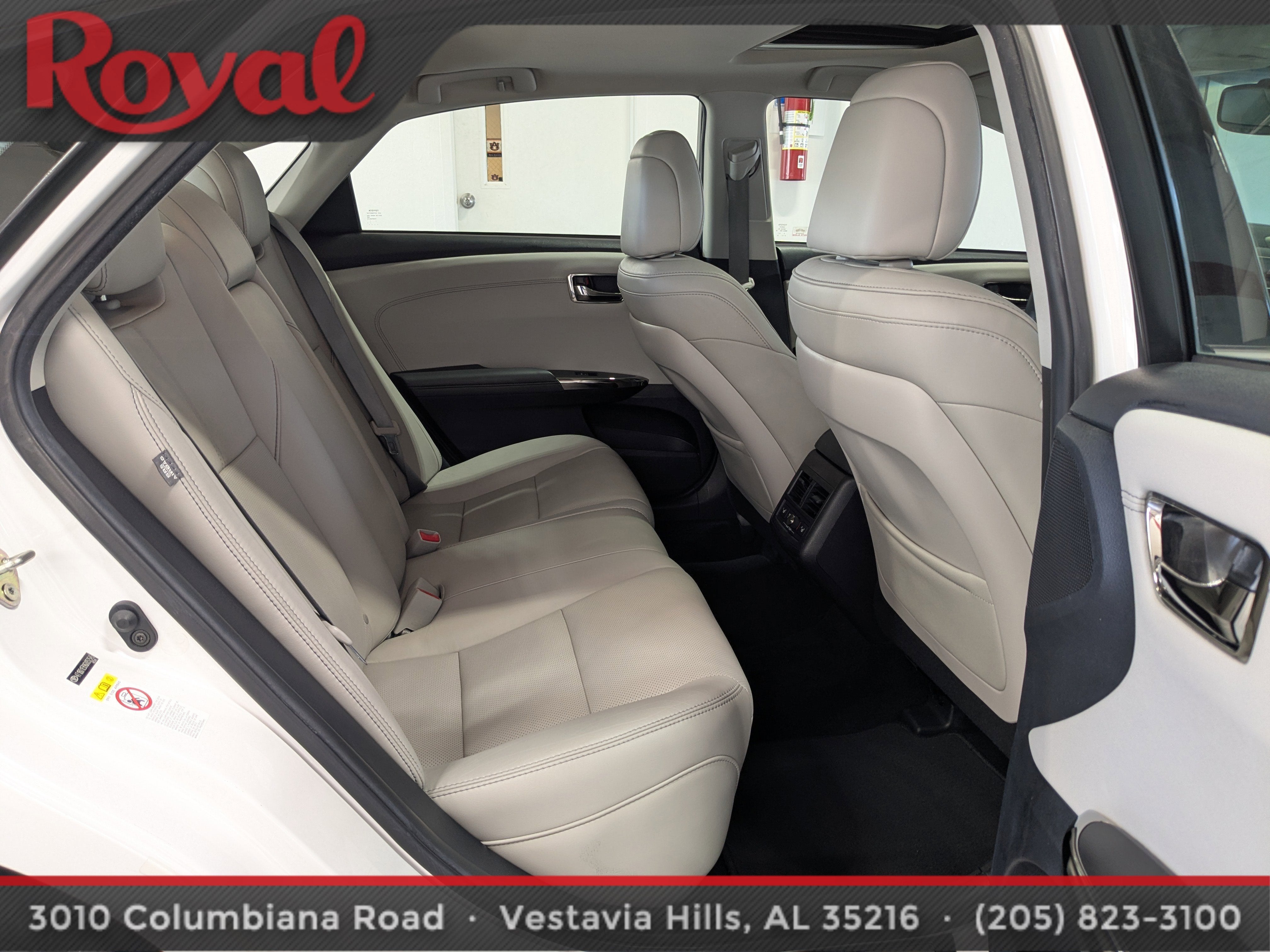 2016 Toyota Avalon Hybrid XLE Premium