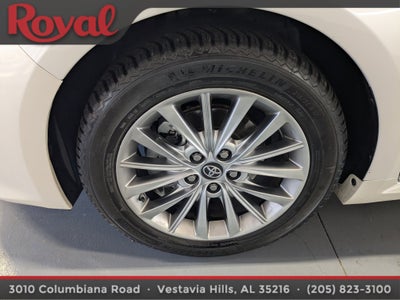 2016 Toyota Avalon Hybrid XLE Premium