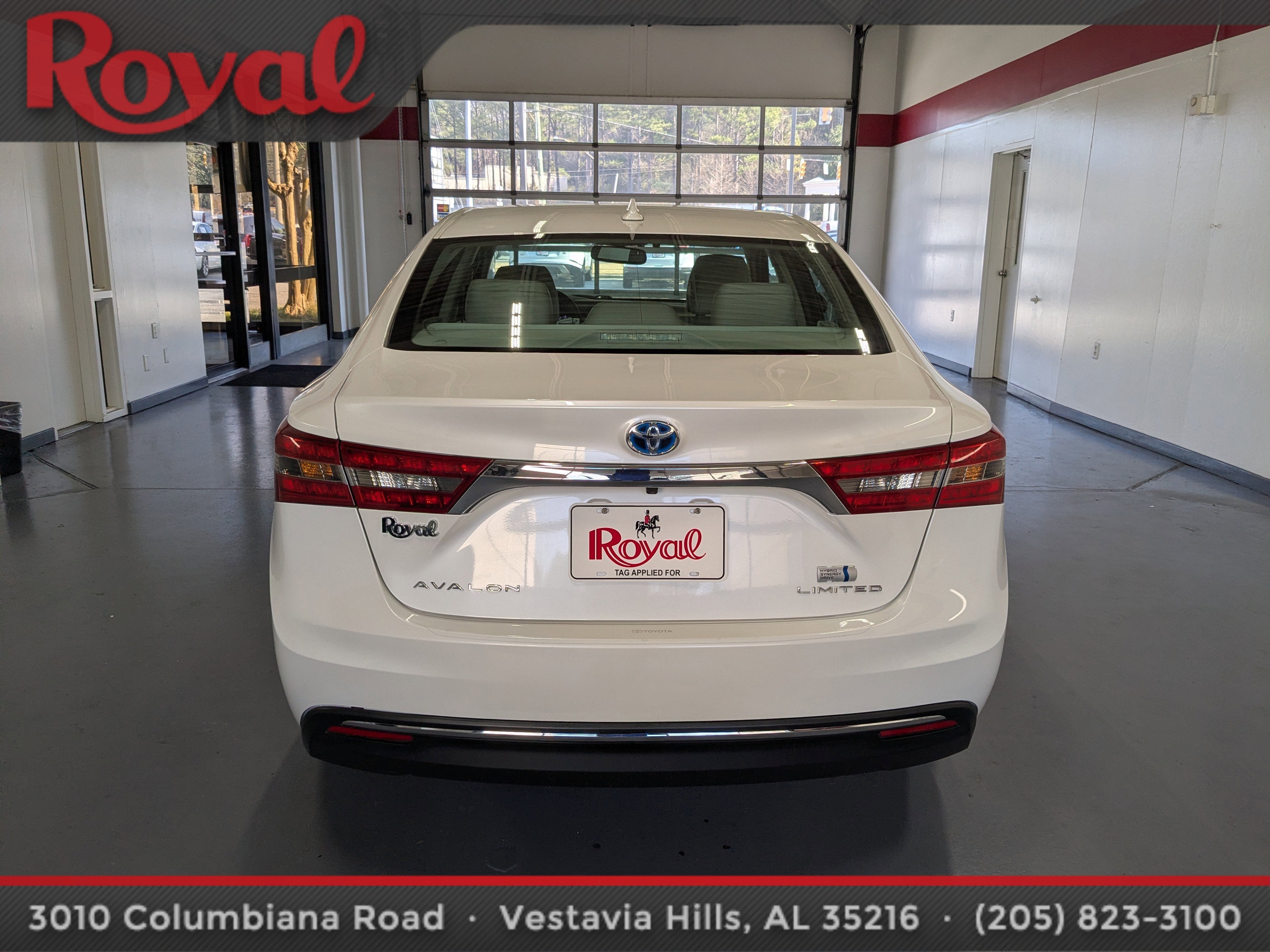 2016 Toyota Avalon Hybrid XLE Premium
