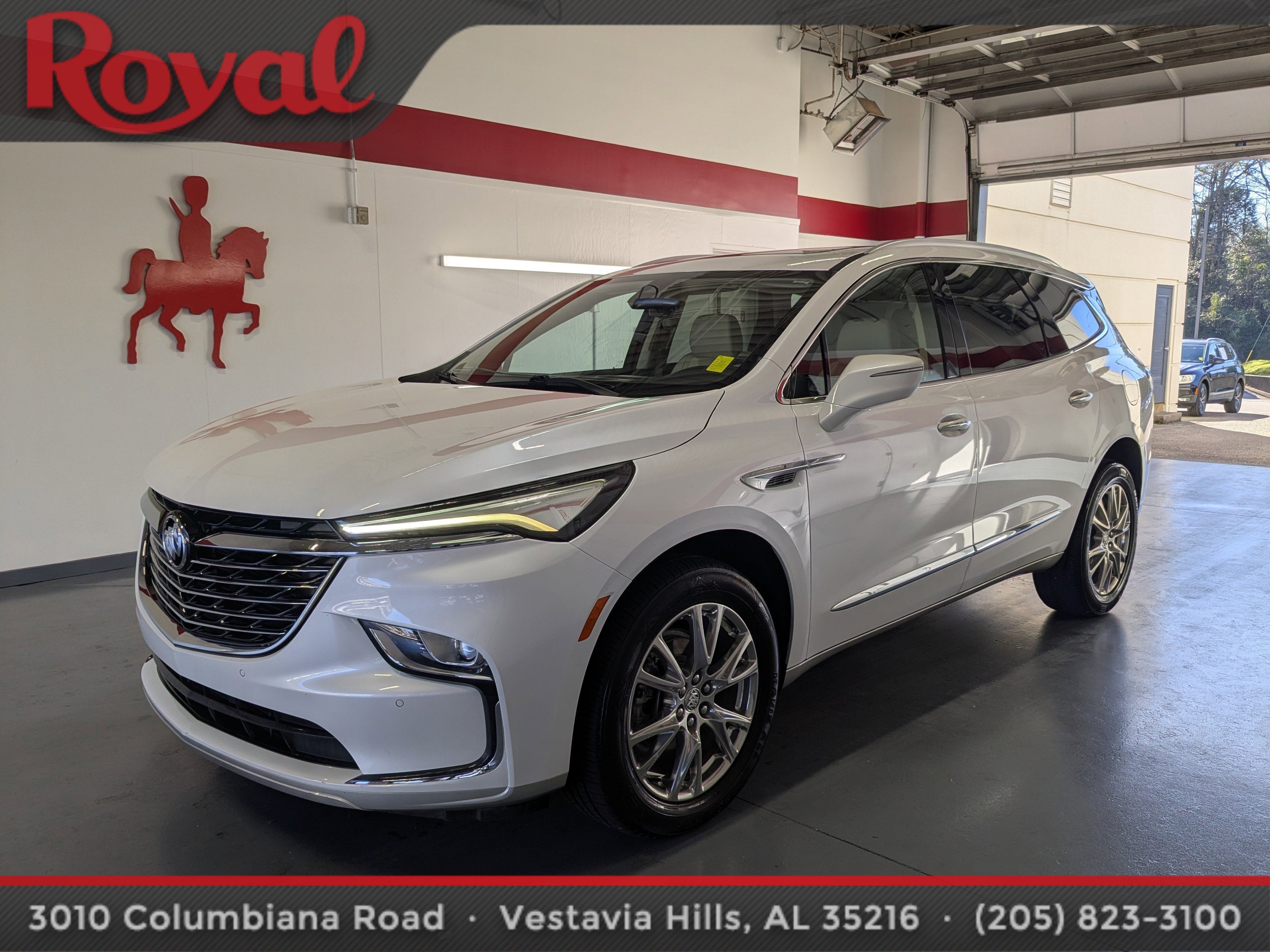 2023 Buick Enclave Essence