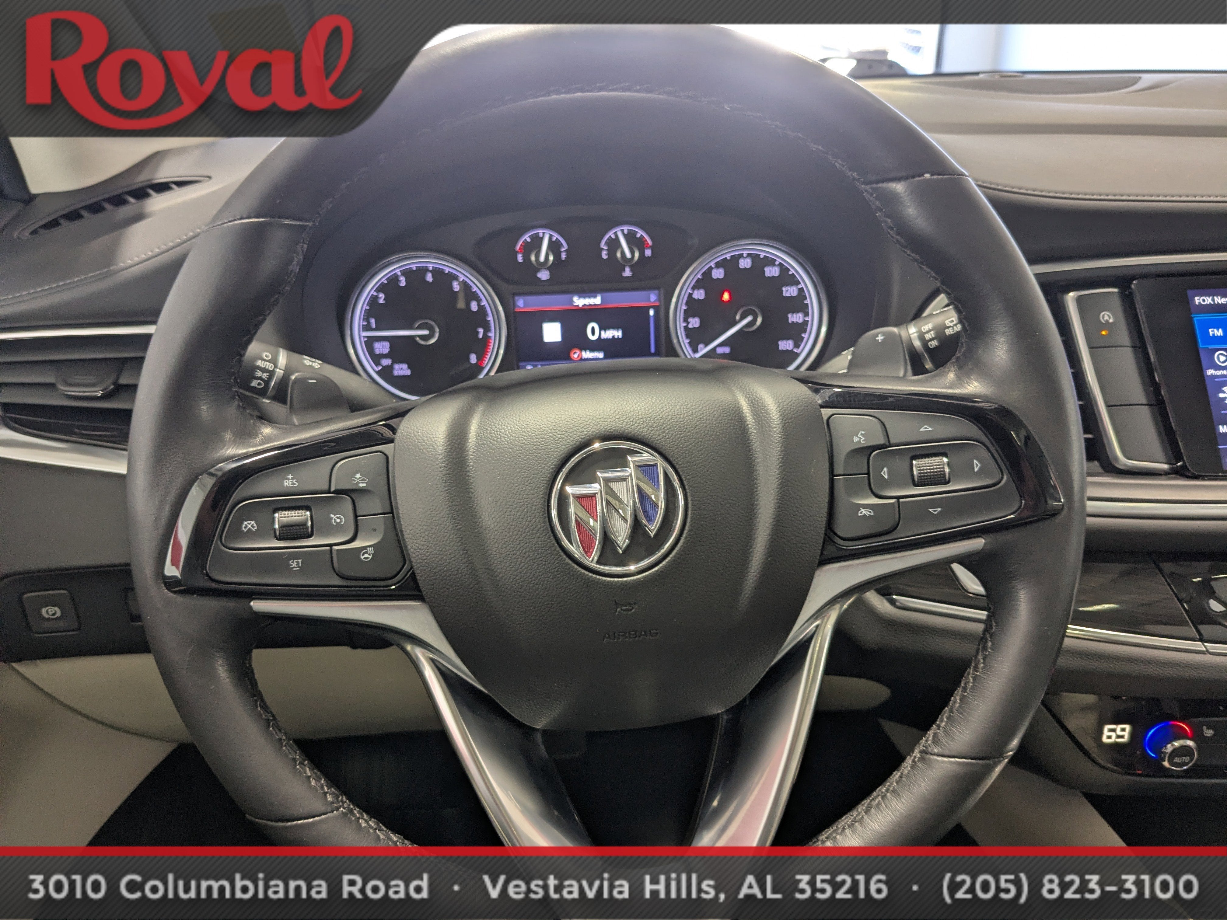 2023 Buick Enclave Essence