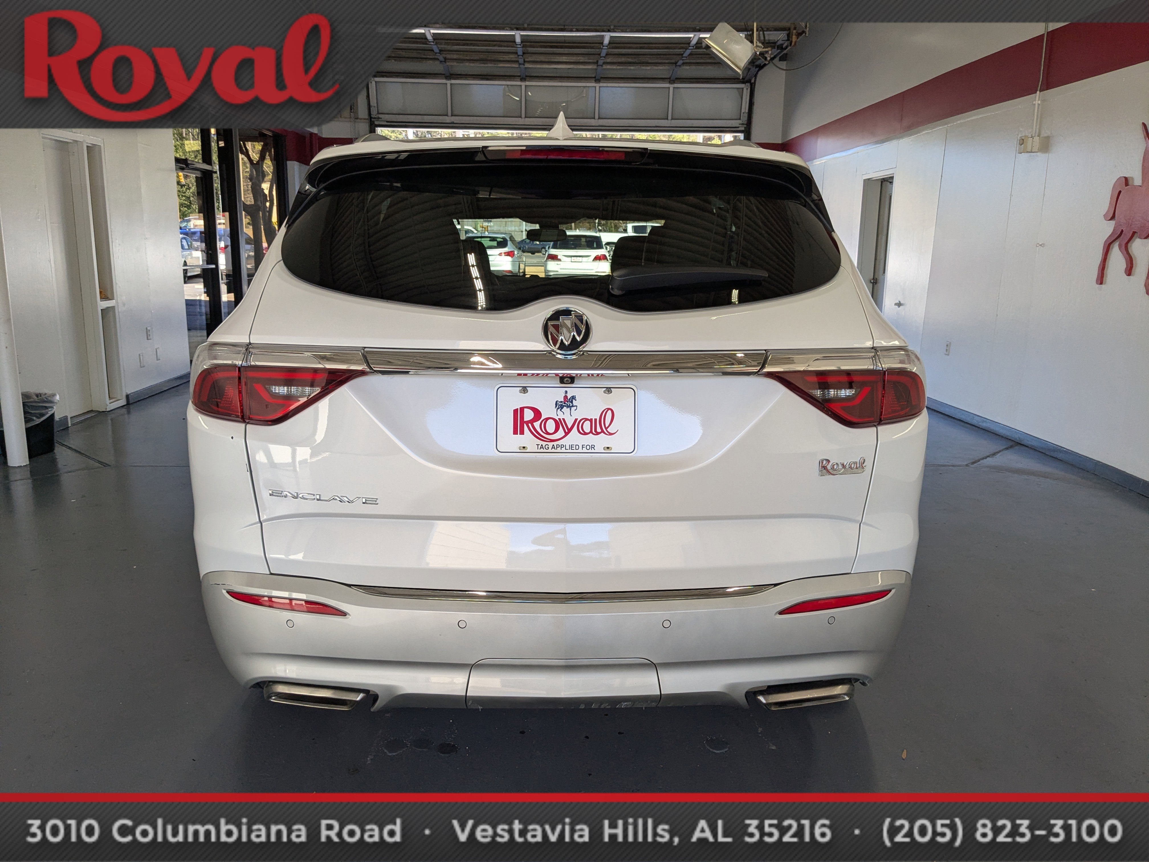 2023 Buick Enclave Essence