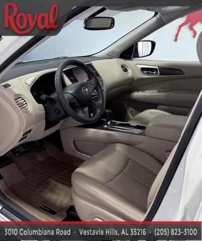 2017 Nissan Pathfinder Platinum