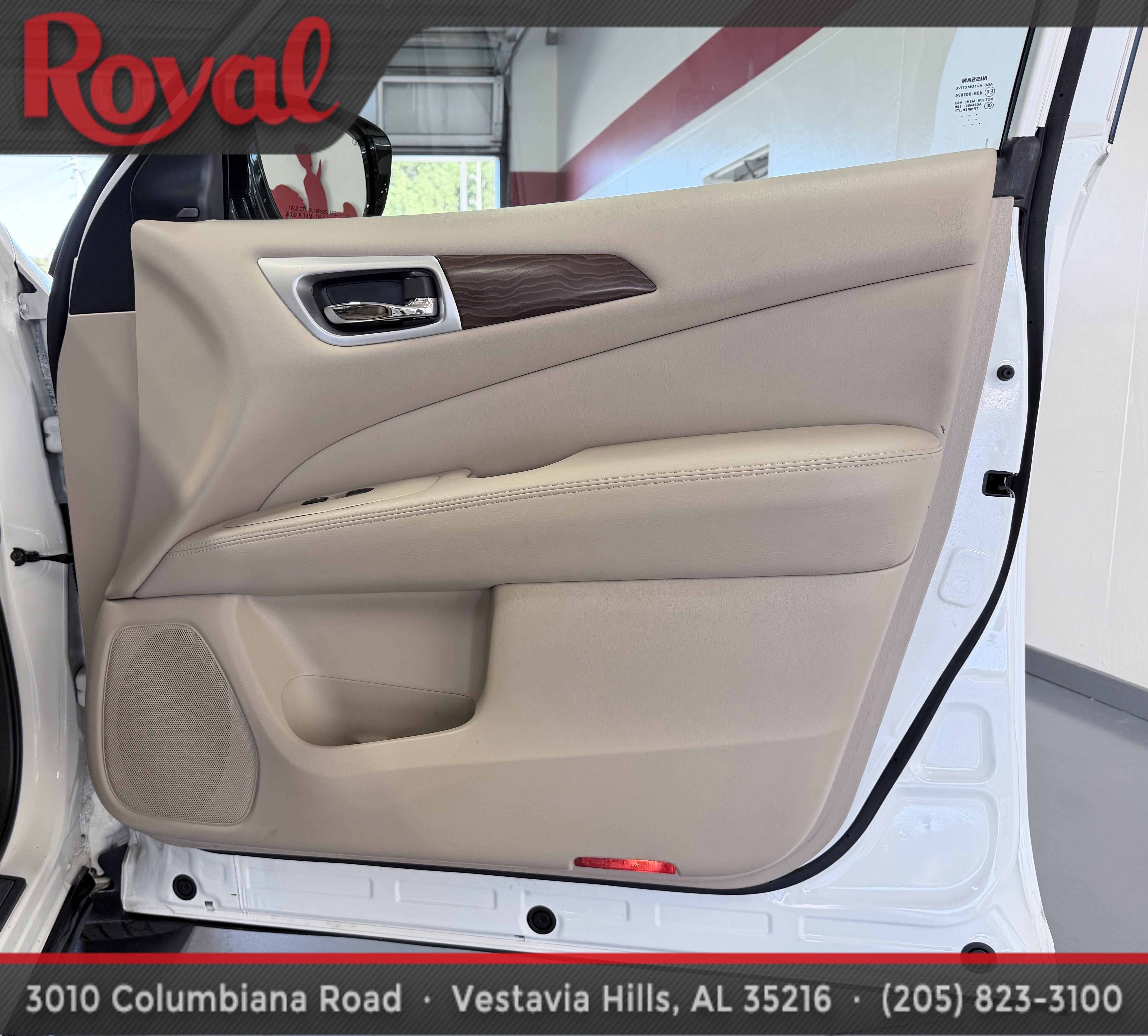 2017 Nissan Pathfinder Platinum