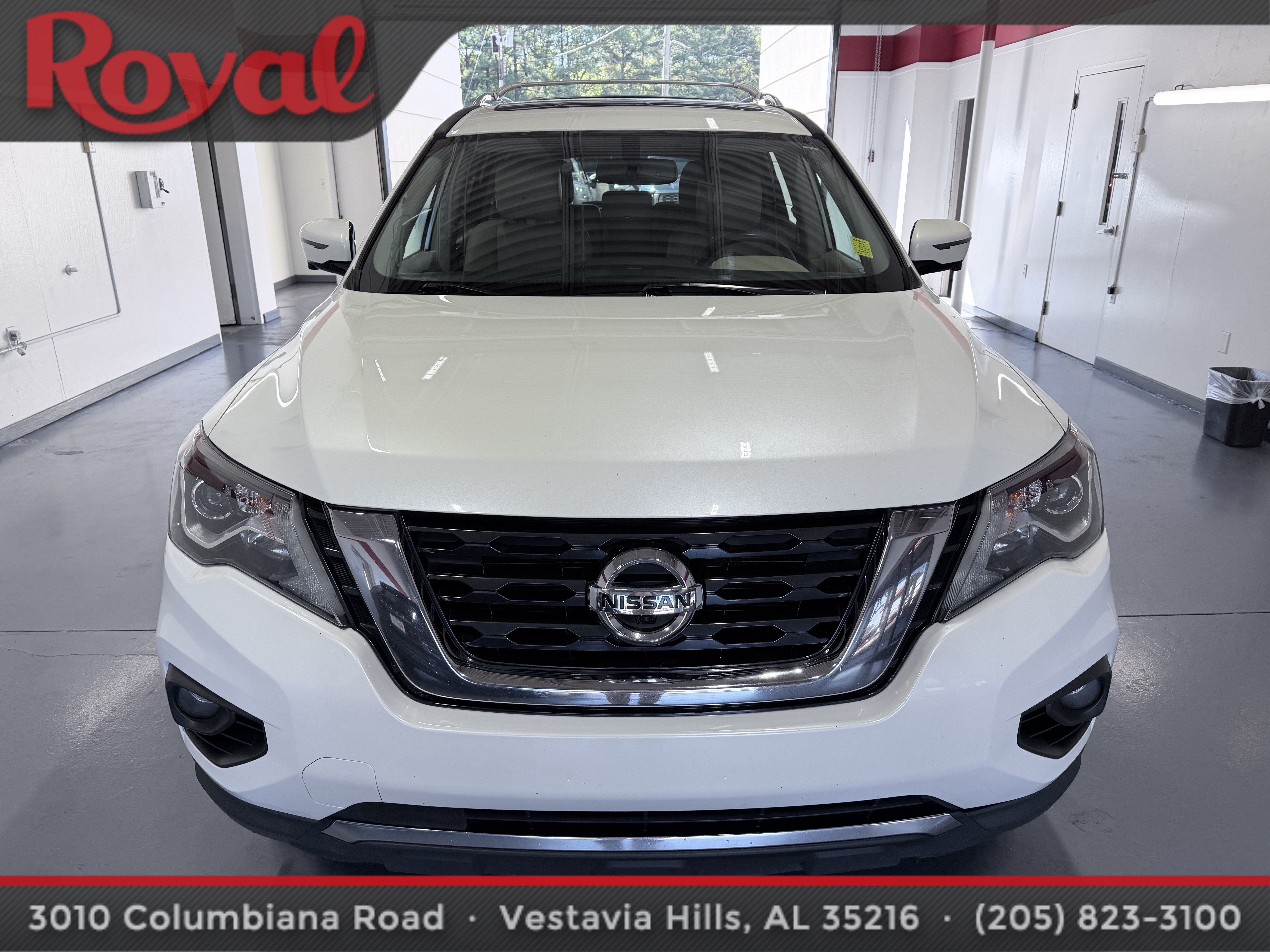 2017 Nissan Pathfinder Platinum