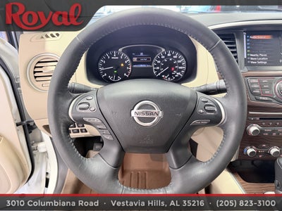 2017 Nissan Pathfinder Platinum