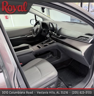 2022 Toyota Sienna XLE