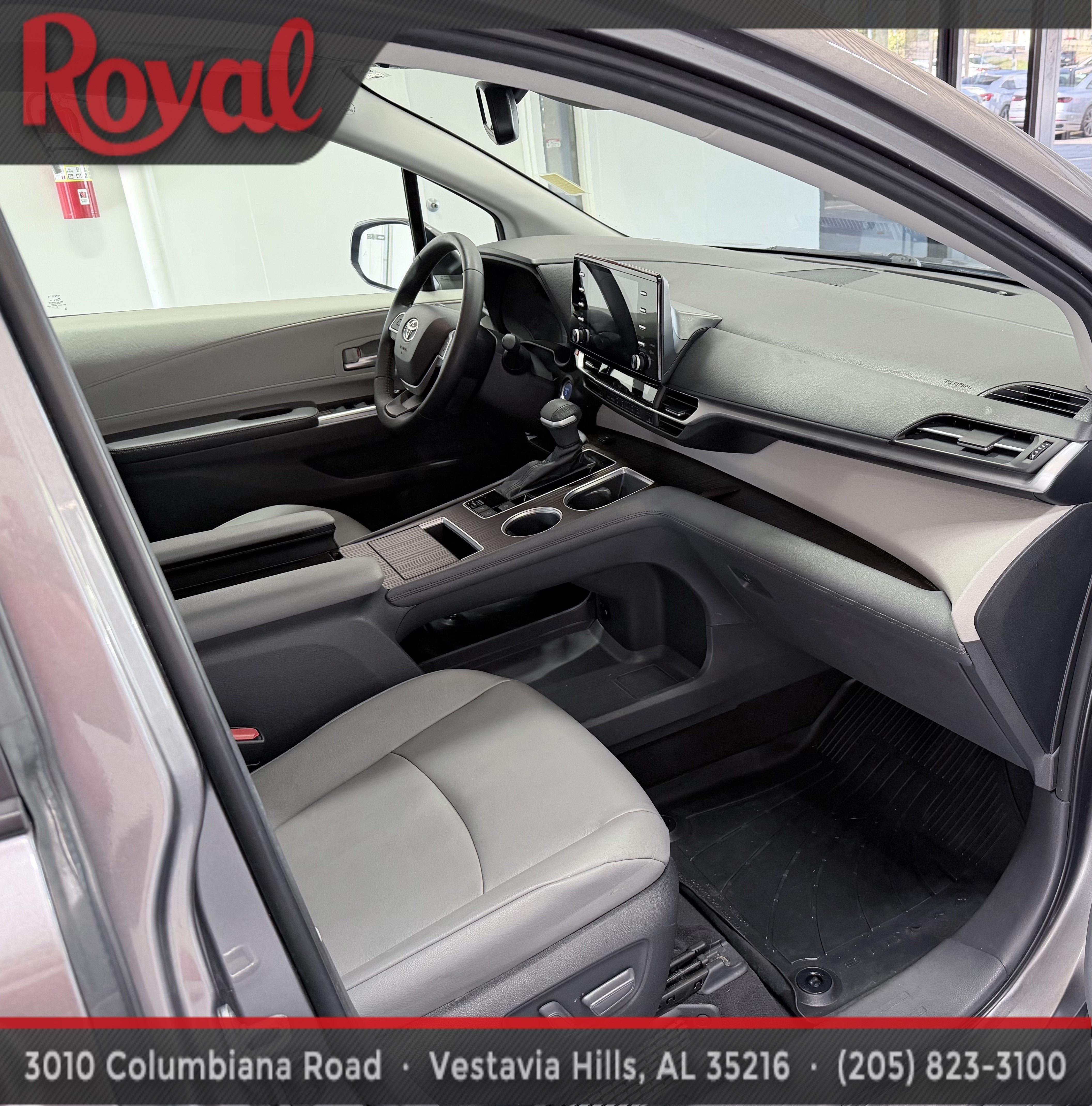 2022 Toyota Sienna XLE