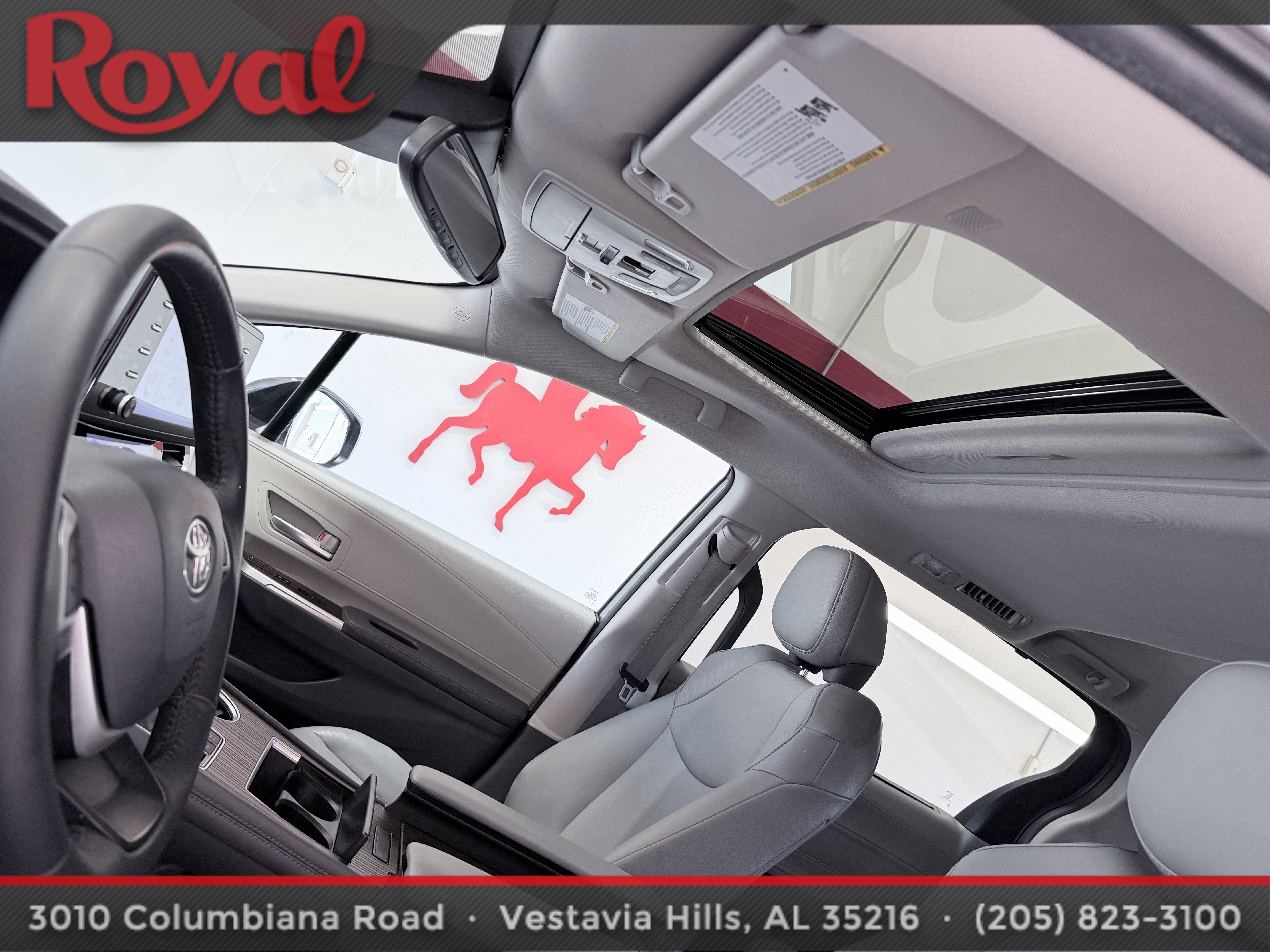 2022 Toyota Sienna XLE