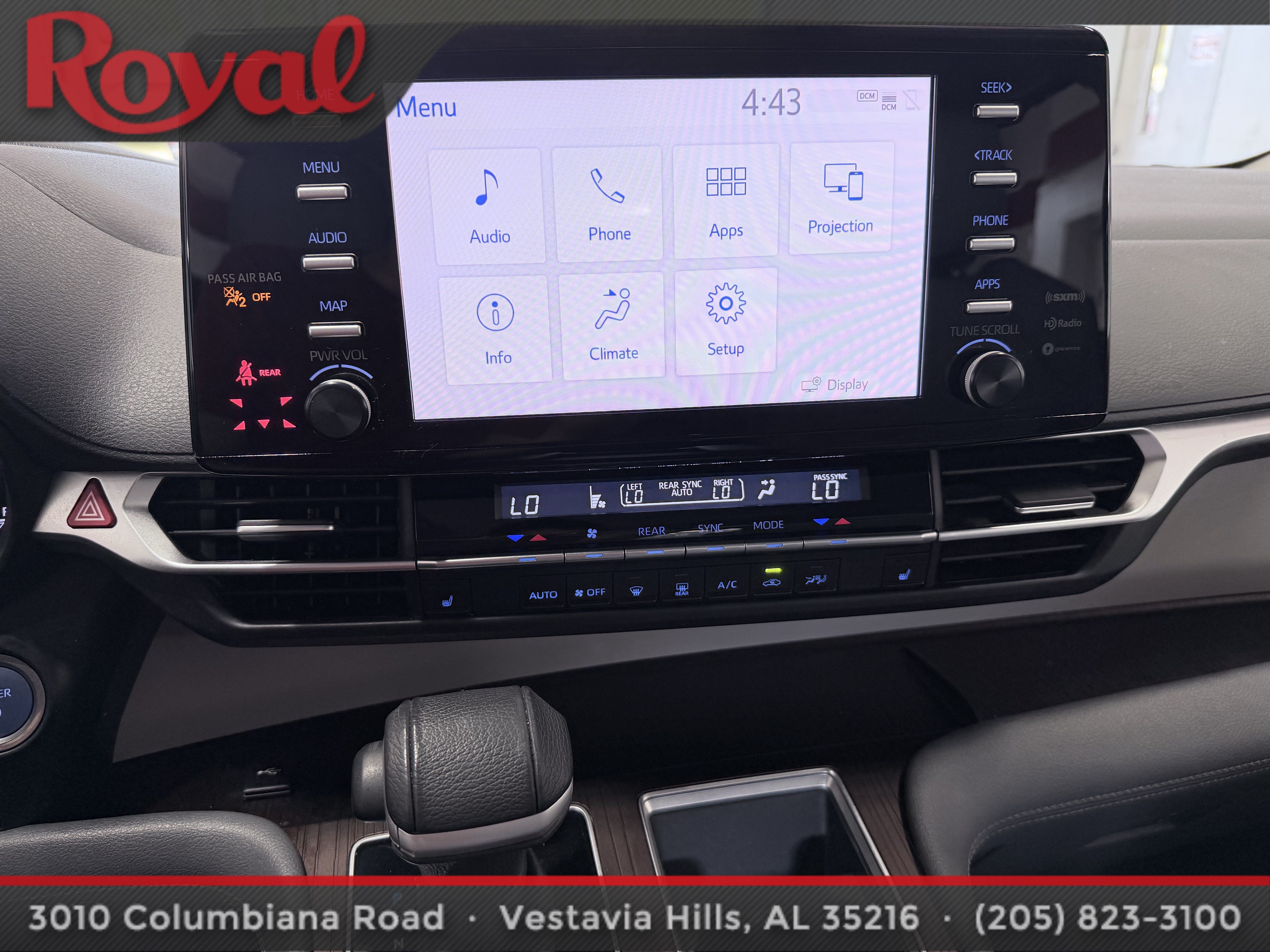 2022 Toyota Sienna XLE