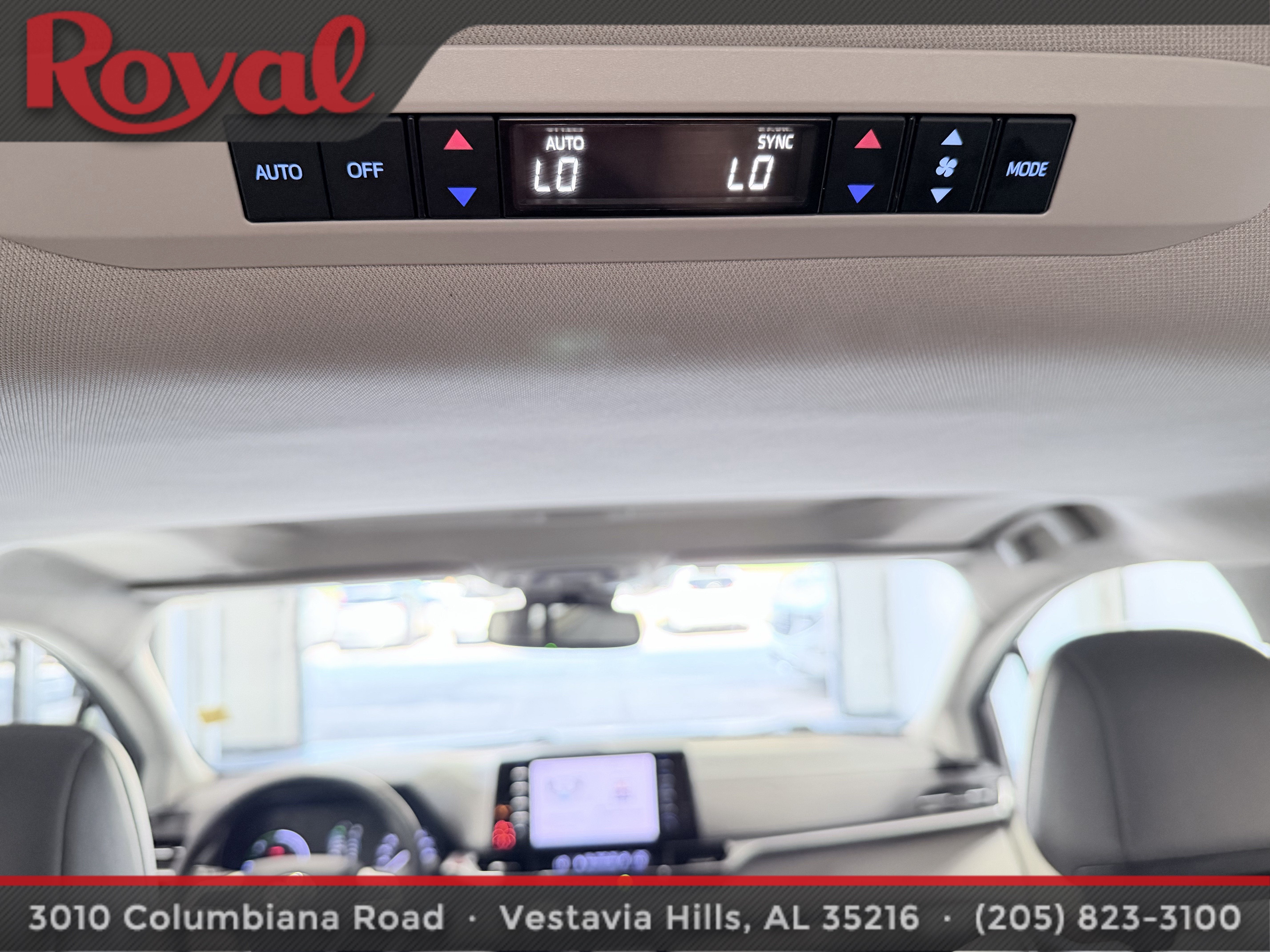 2022 Toyota Sienna XLE