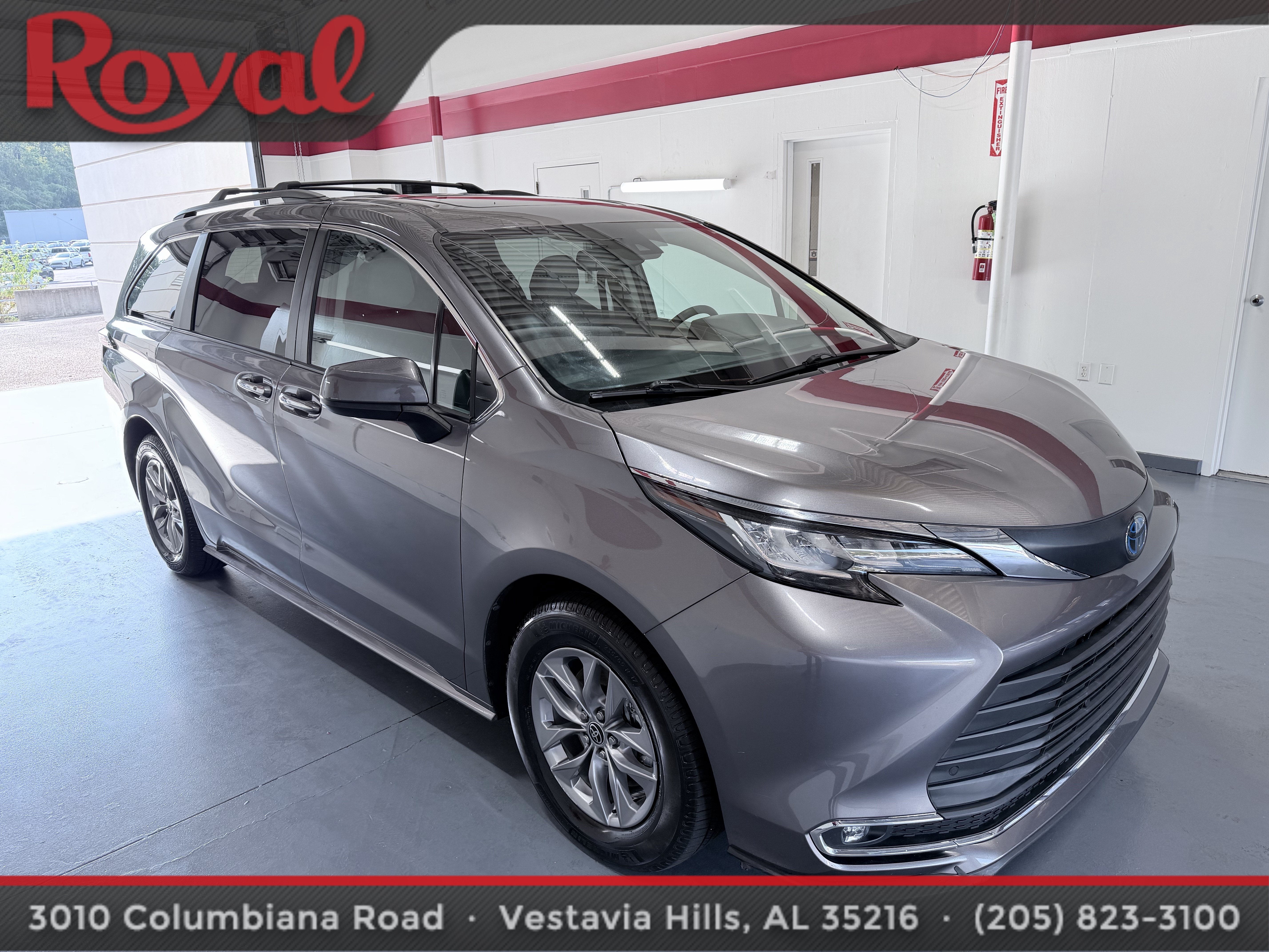 2022 Toyota Sienna XLE