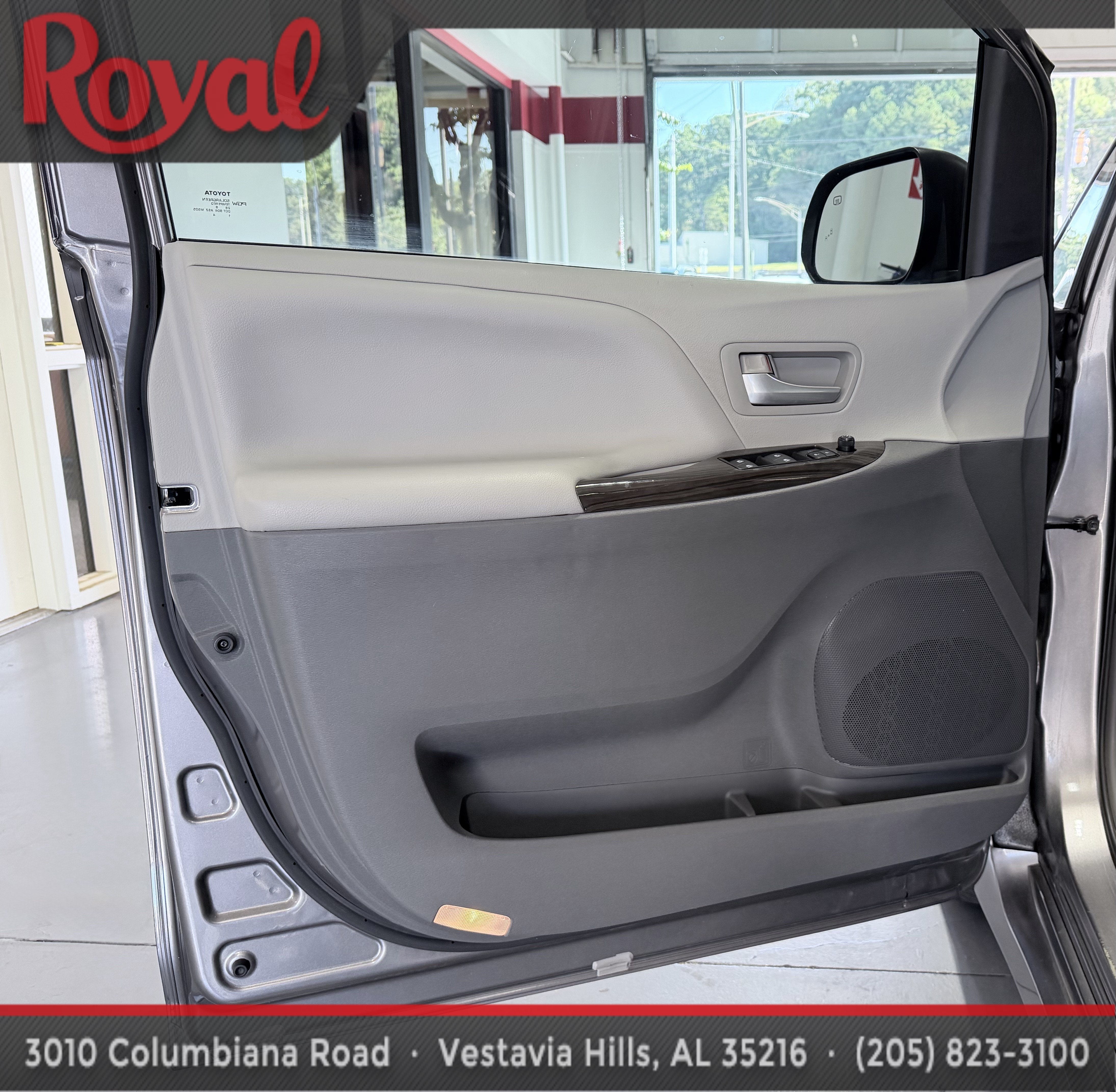 2018 Toyota Sienna XLE Auto Access Seat