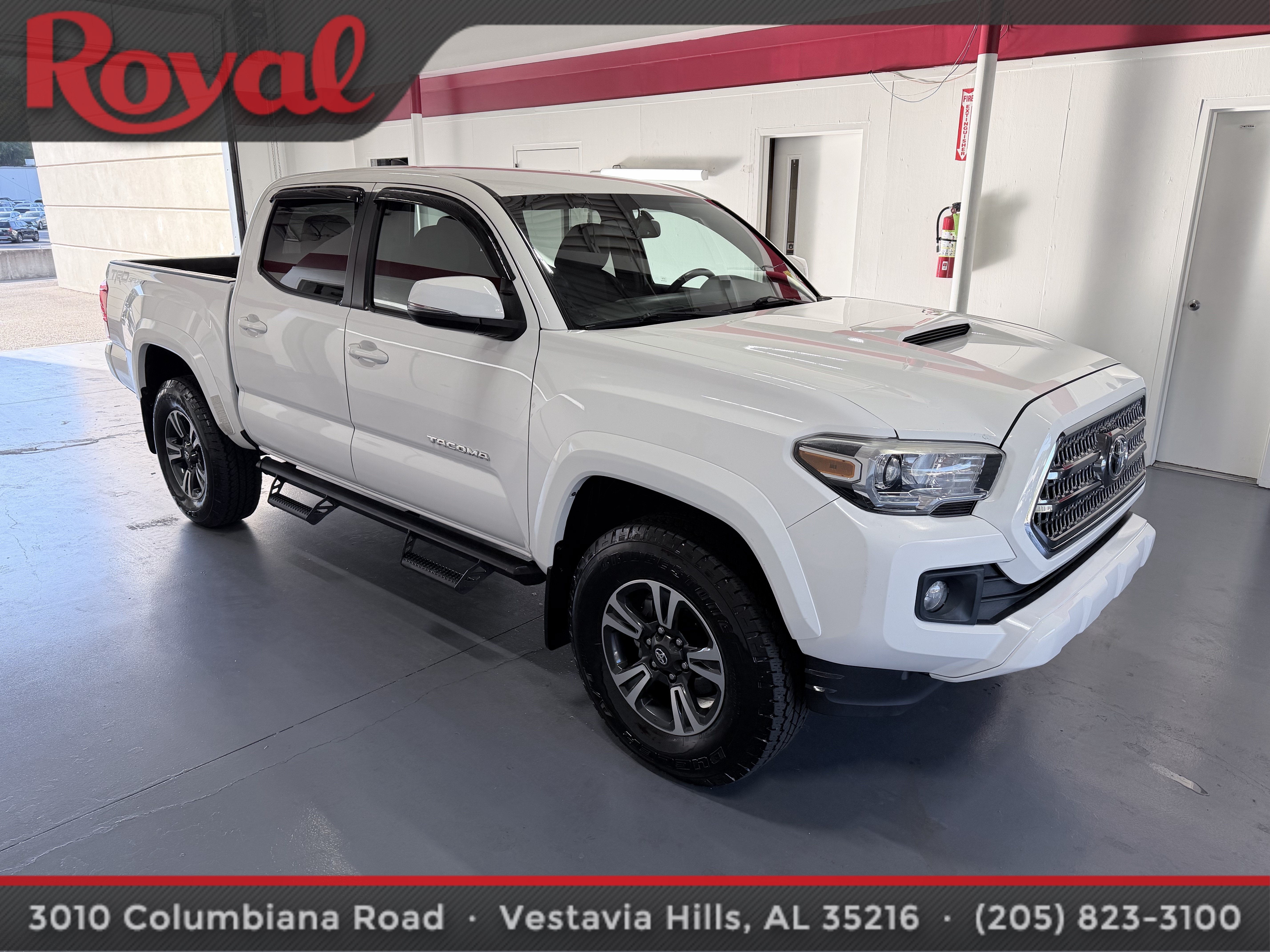 2017 Toyota Tacoma SR5