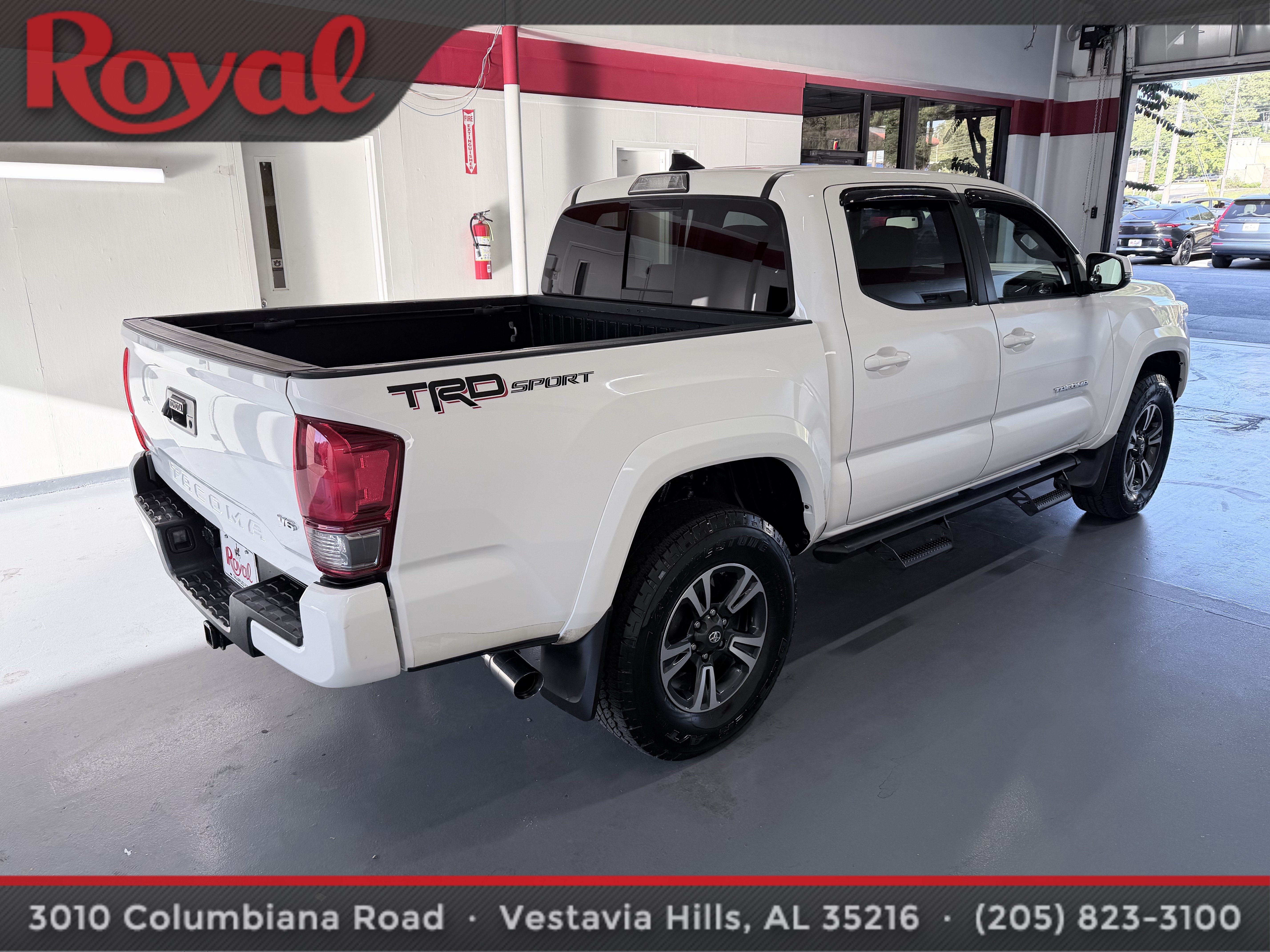 2017 Toyota Tacoma SR5