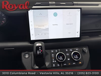 2025 Land Rover Defender X-Dynamic SE