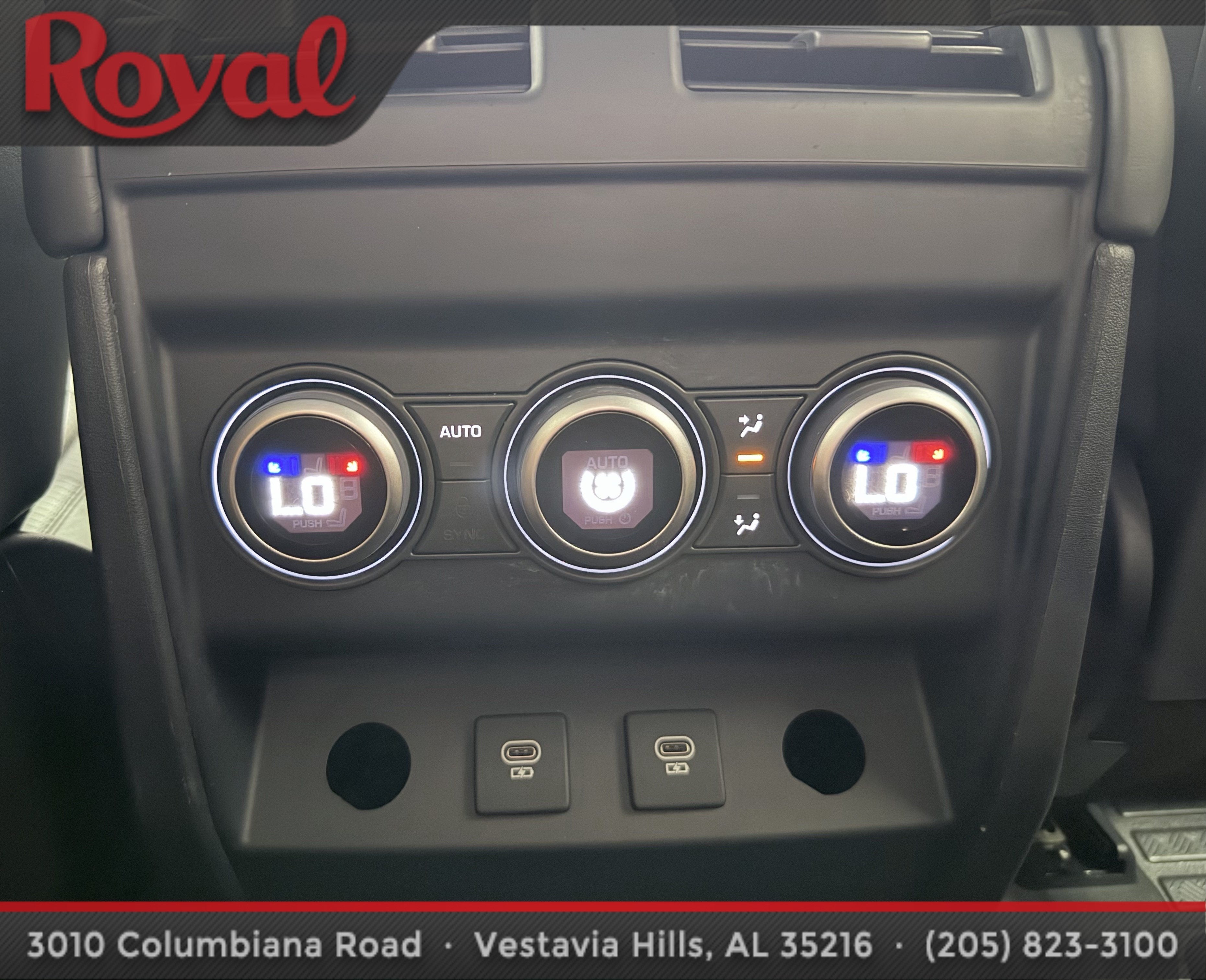 2025 Land Rover Defender X-Dynamic SE