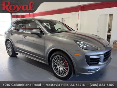 2017 Porsche Cayenne GTS